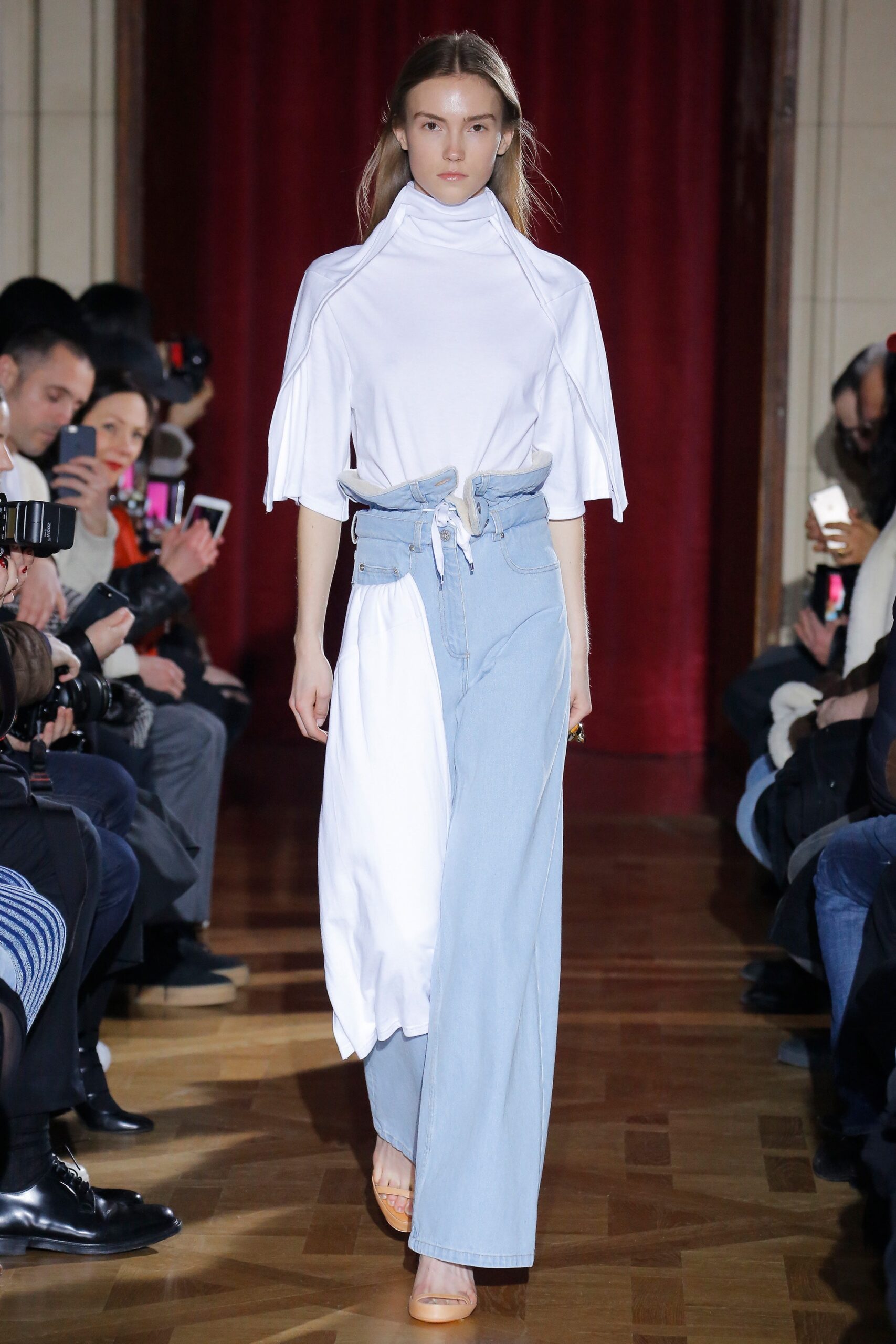 Y/Project Fall 2017 Ready-to-Wear