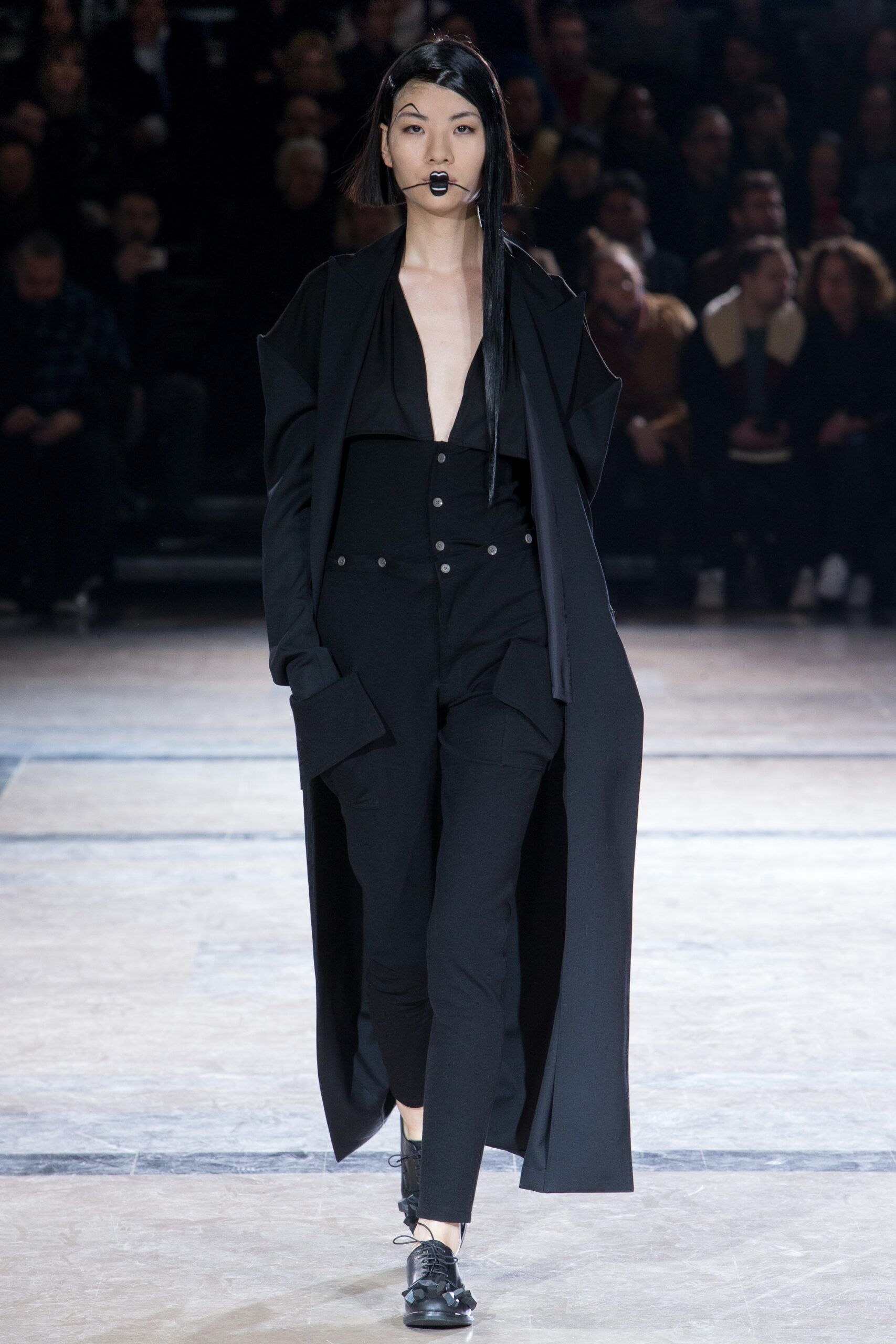 Yohji Yamamoto F/W 16 Look 7