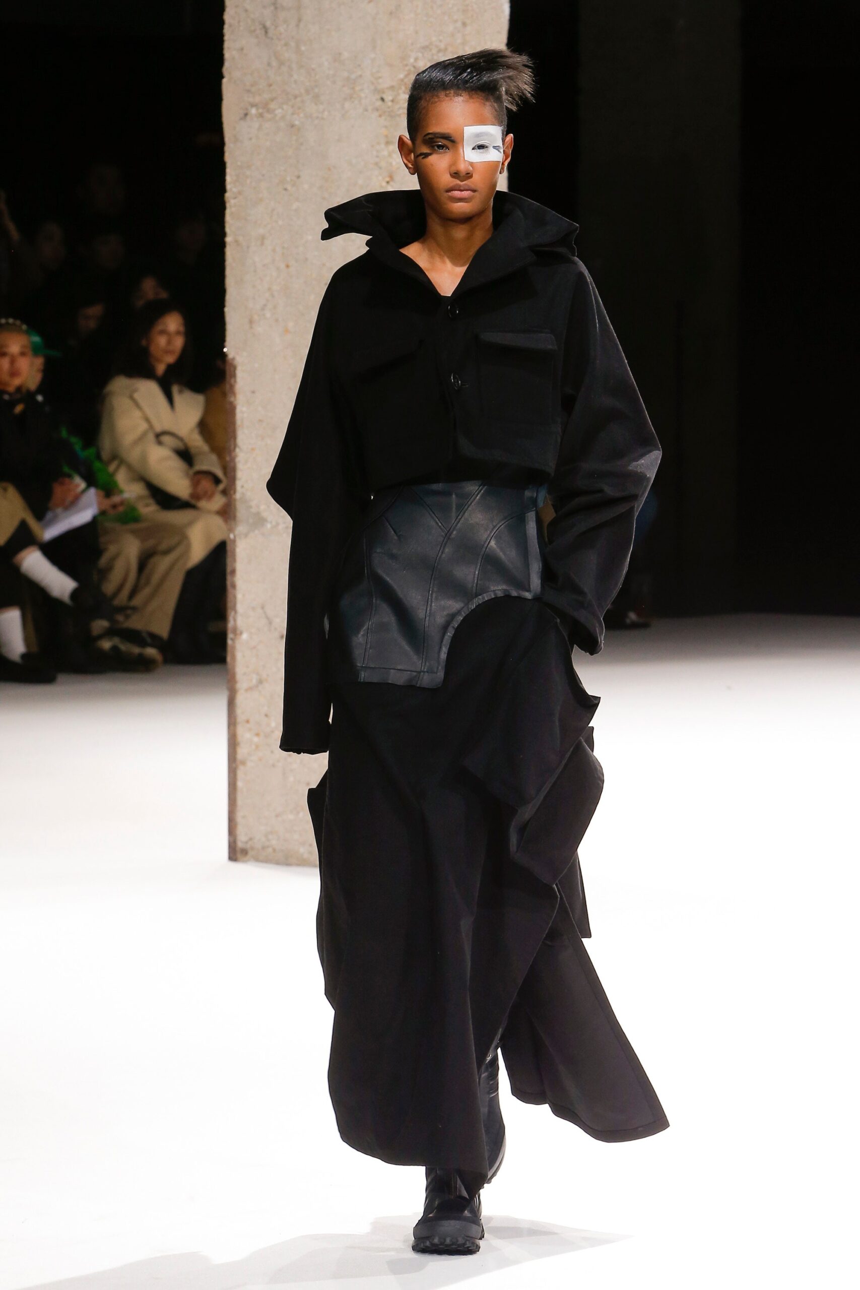 Yohji Yamamoto F/W 18 Look 1