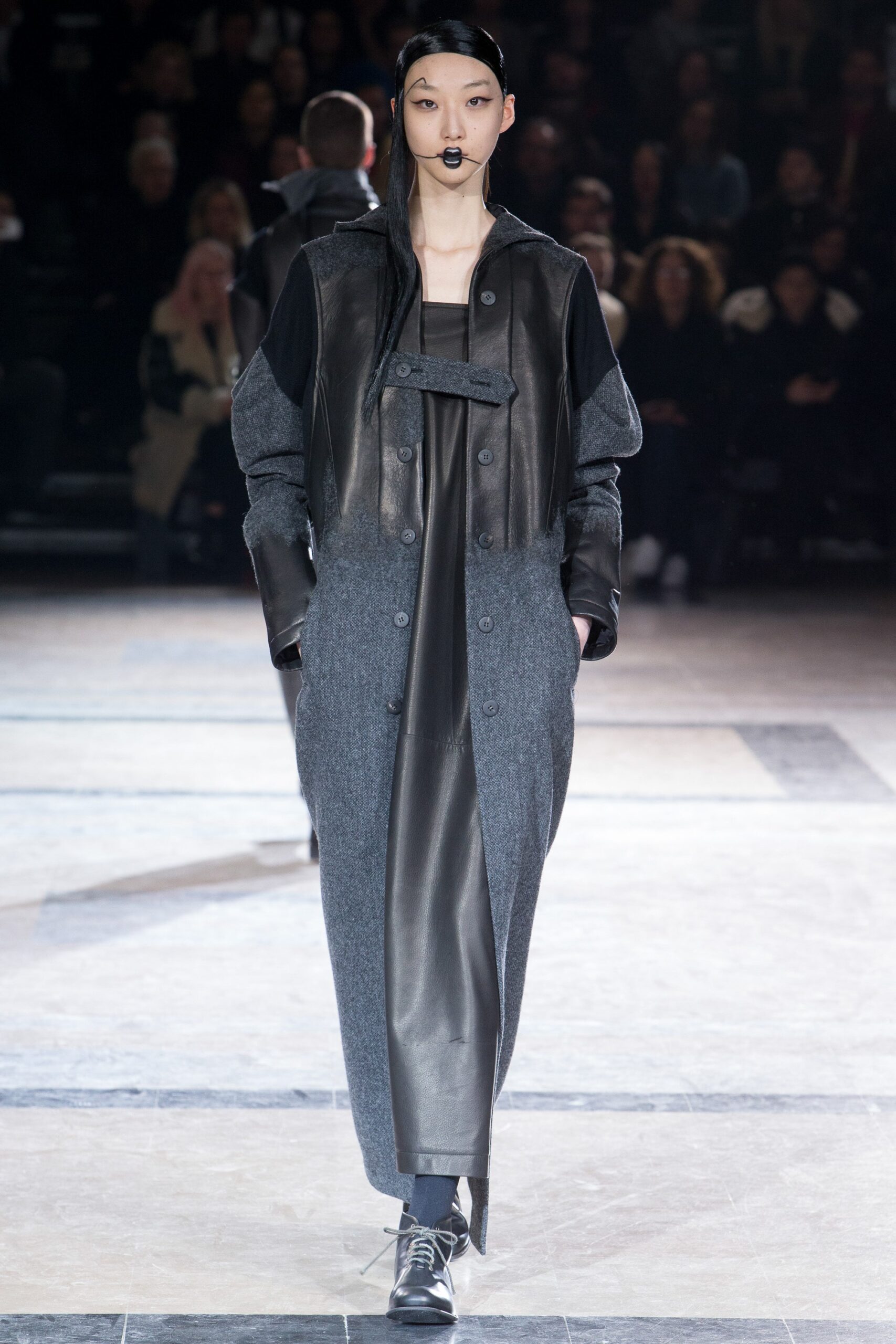 Yohji Yamamoto F/W 16 Look 26