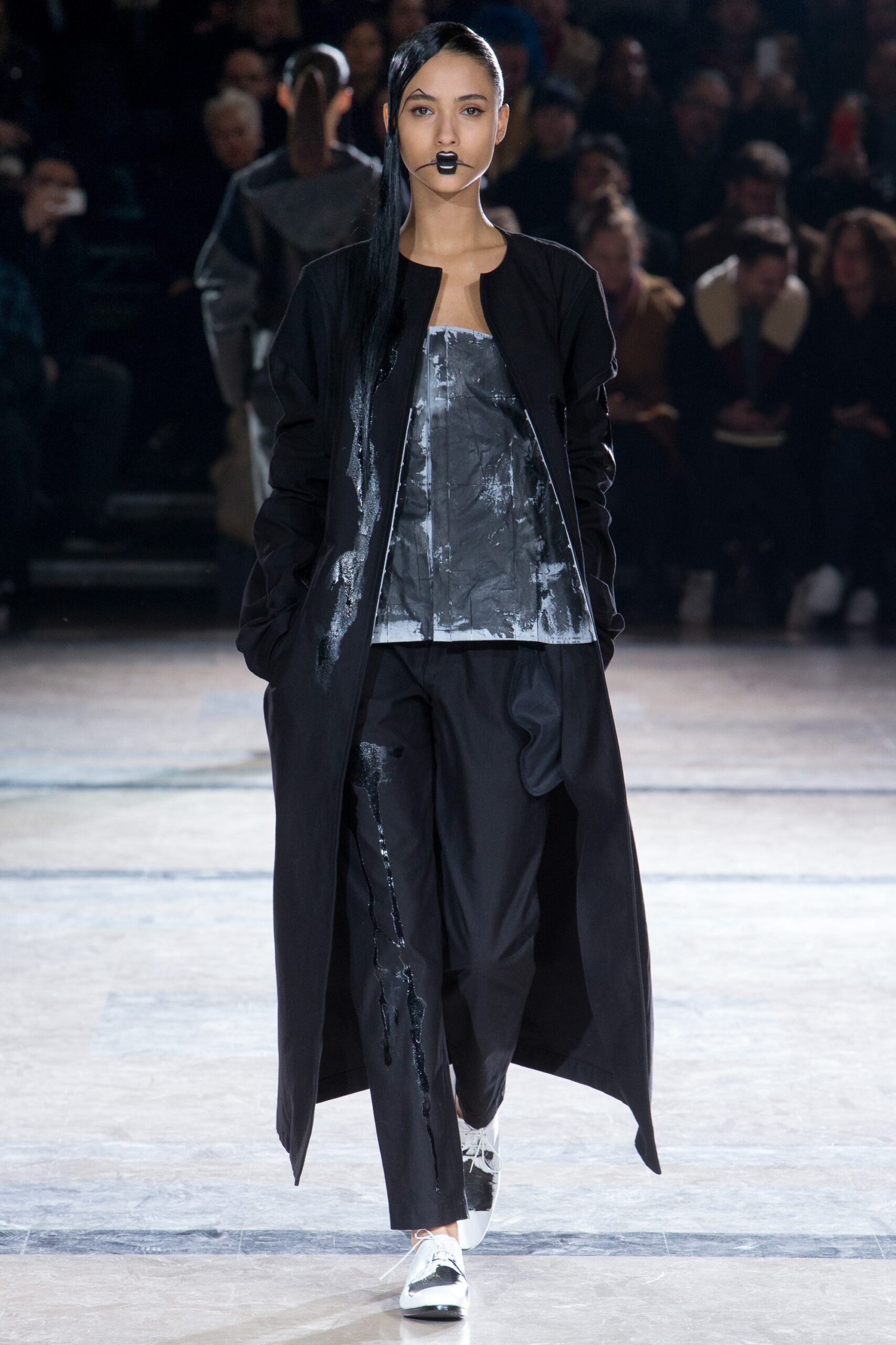Yohji Yamamoto F/W 16 Look 27