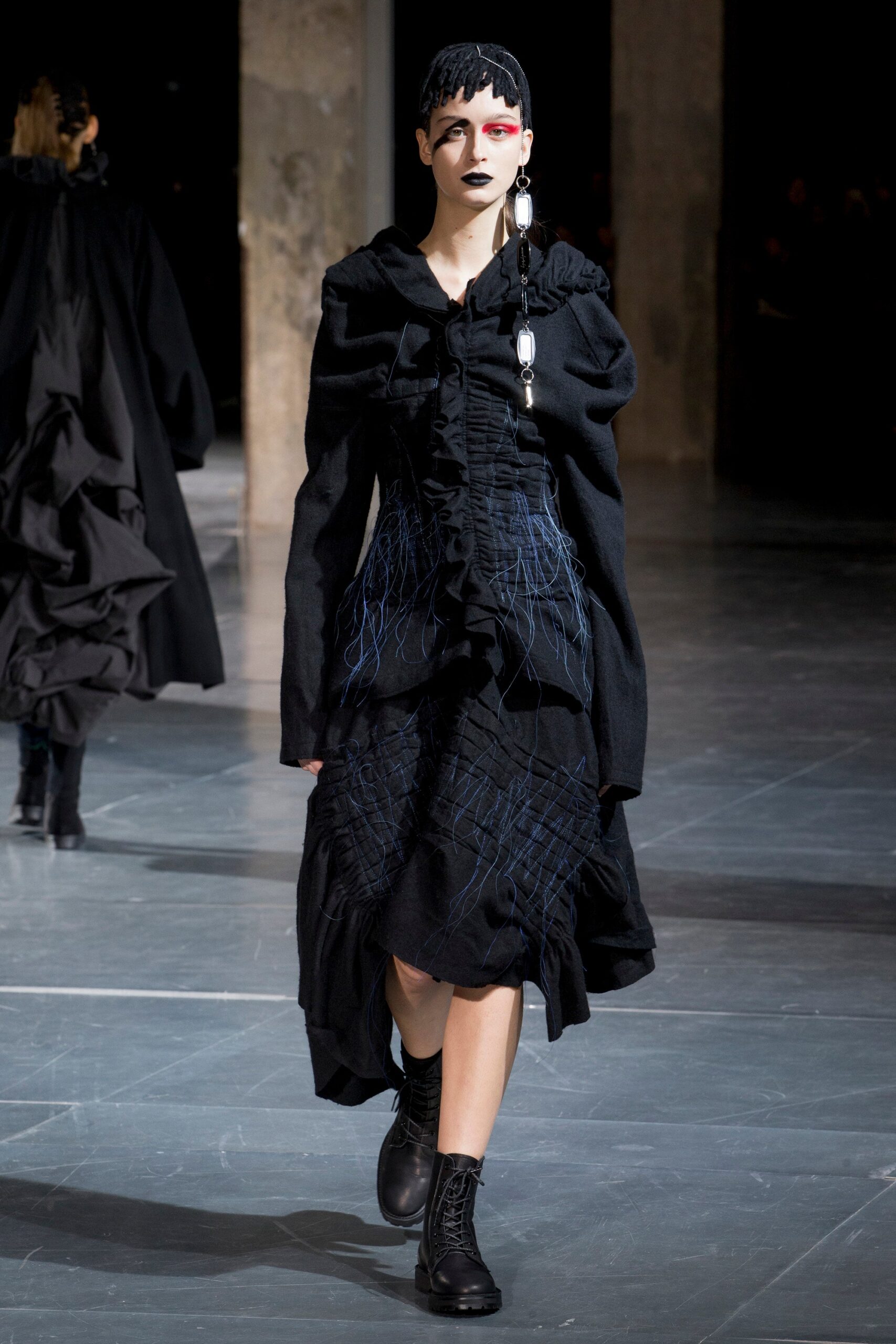 Yohji Yamamoto F/W 17 Look 1