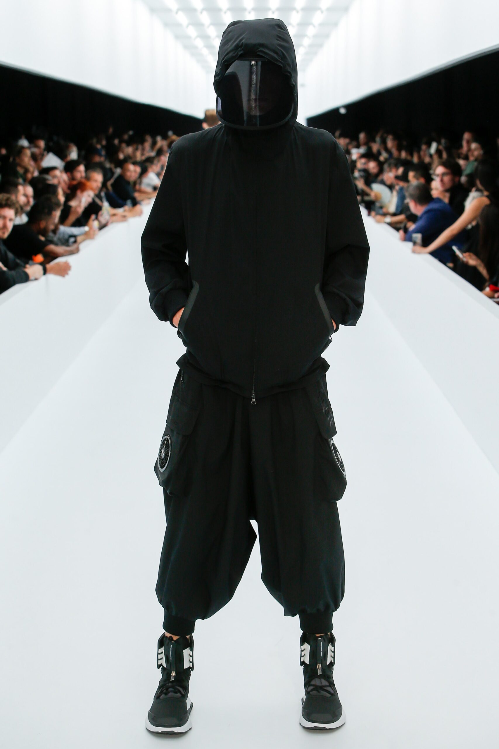 Y-3 S/S 17 Menswear Look 6