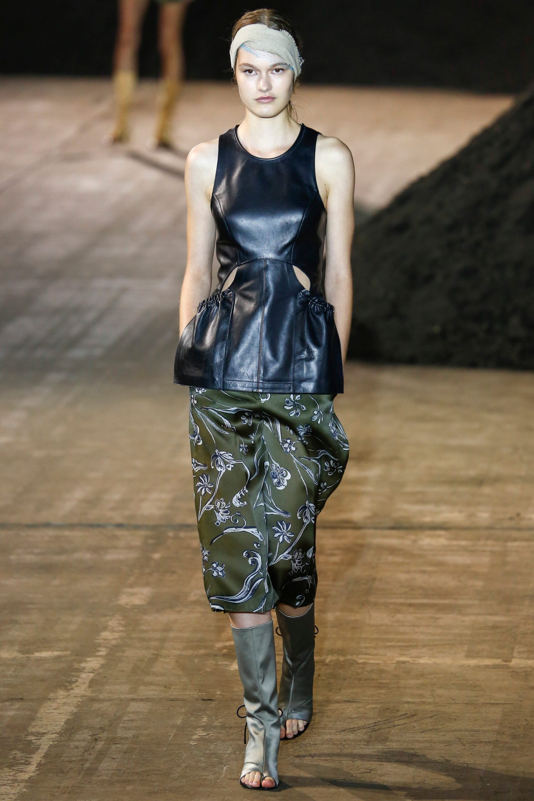 3.1 Phillip Lim S/S 16 Look 11
