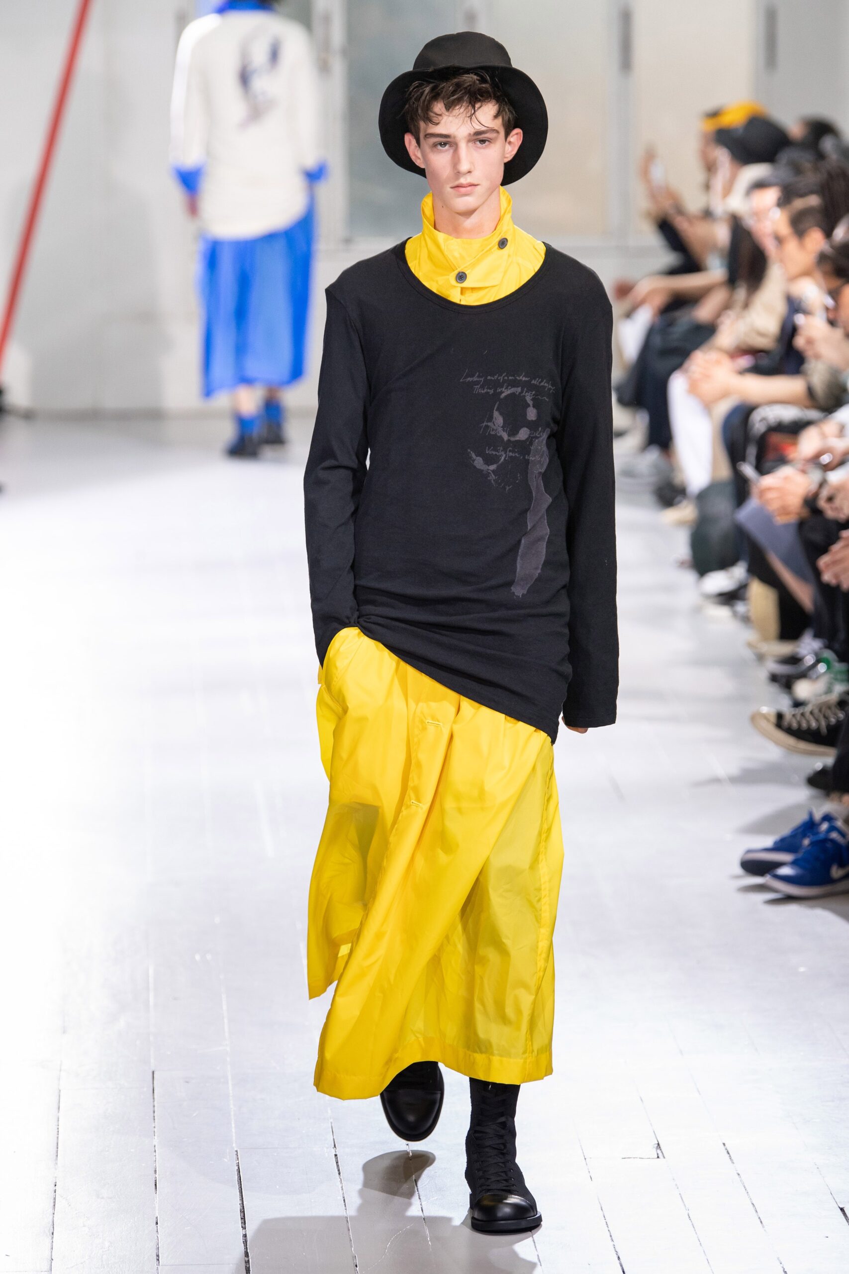 Yohji Yamamoto S/S 20 Menswear Look 3
