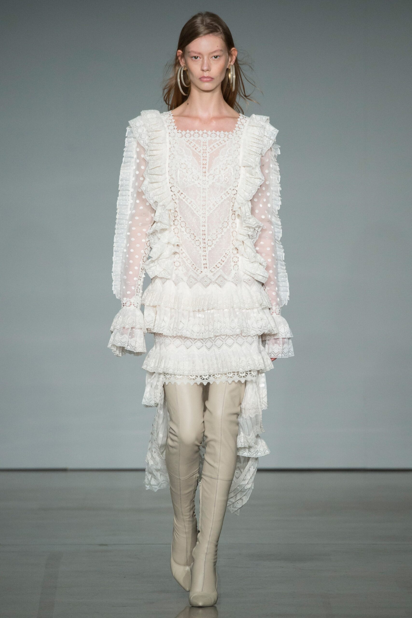 Zimmermann F/W 17 Look 1