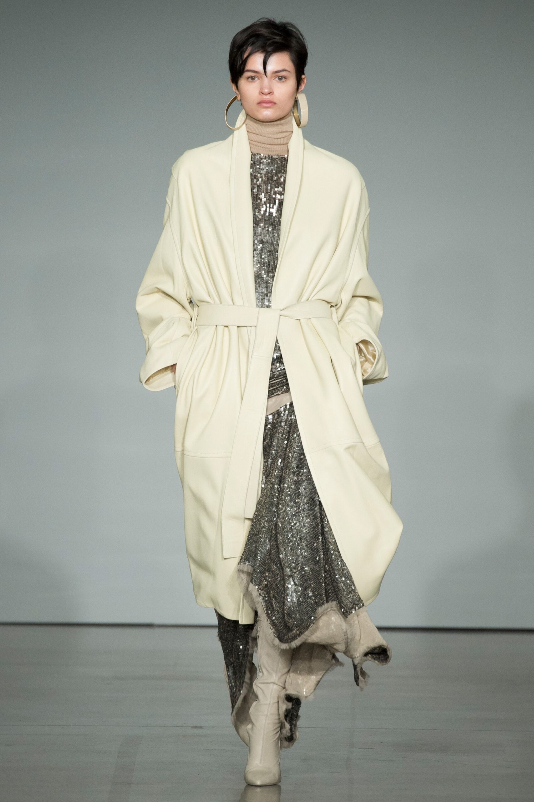 Zimmermann F/W 17 Look 12