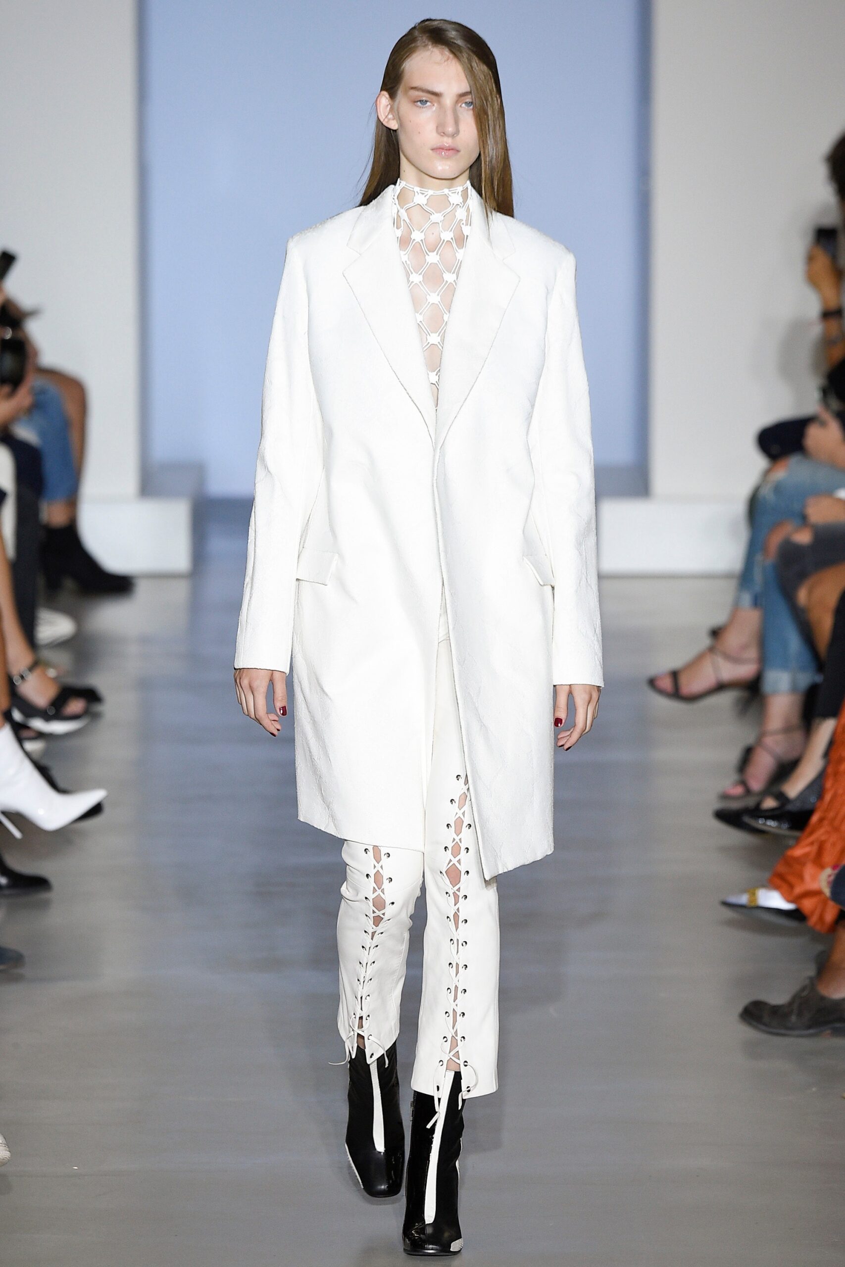 Yang Li Spring 2017 Ready-to-Wear
