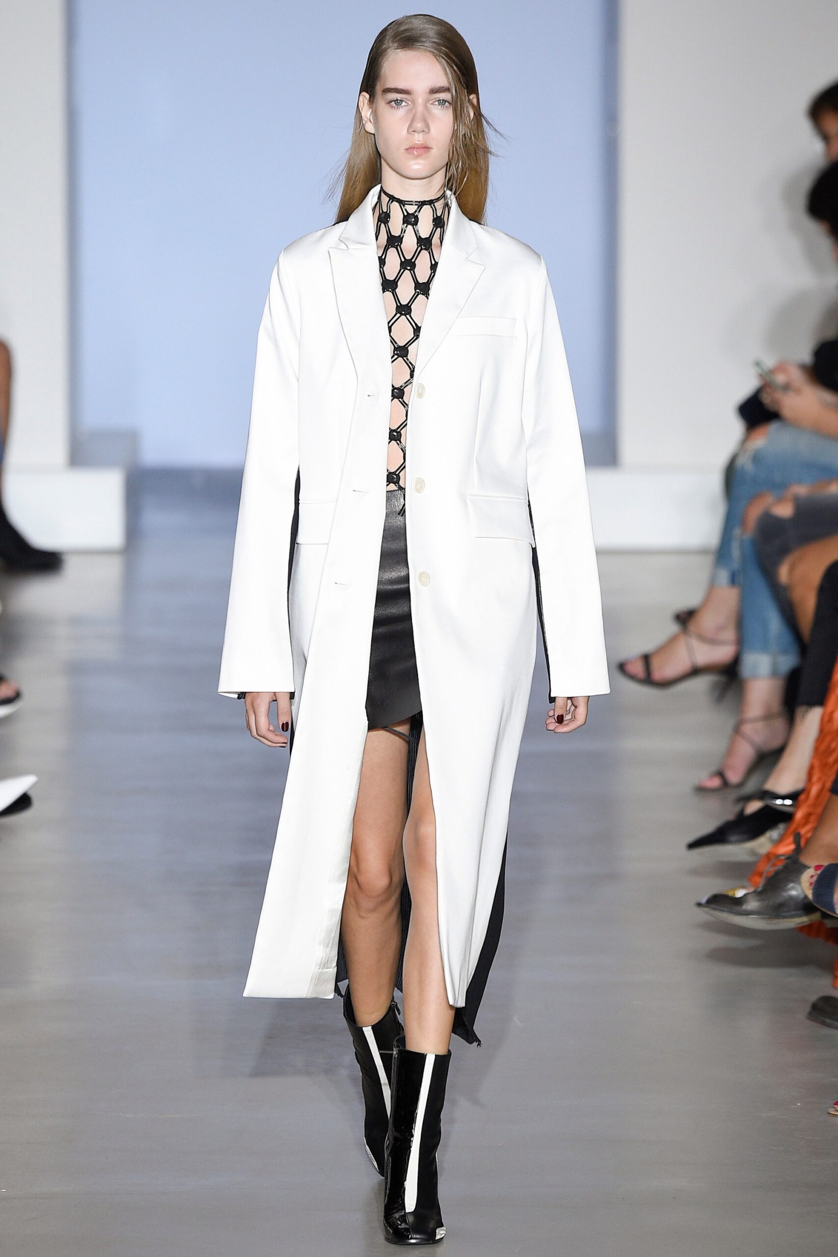 Yang Li S/S 17 Look 3