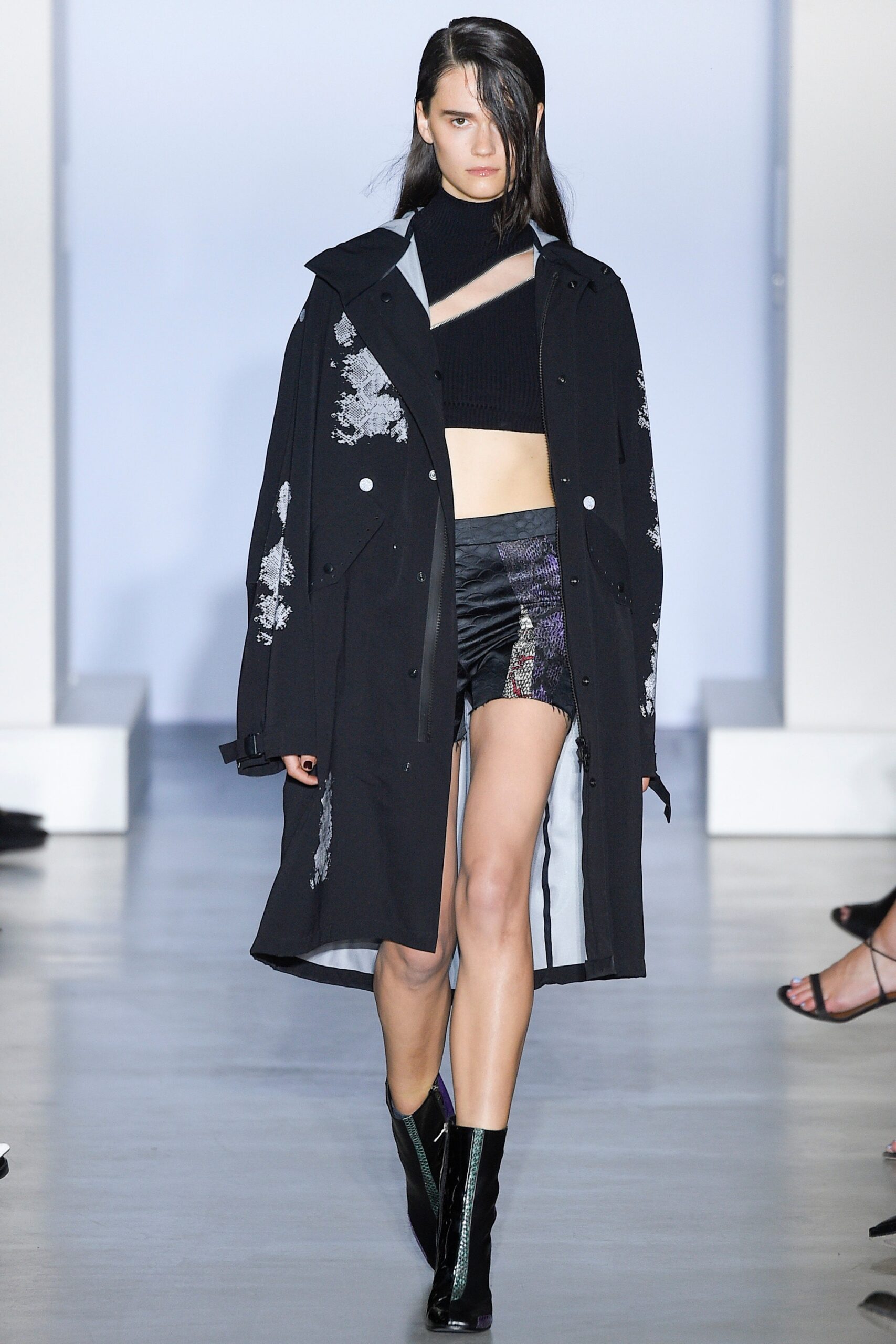Yang Li S/S 17 Look 9