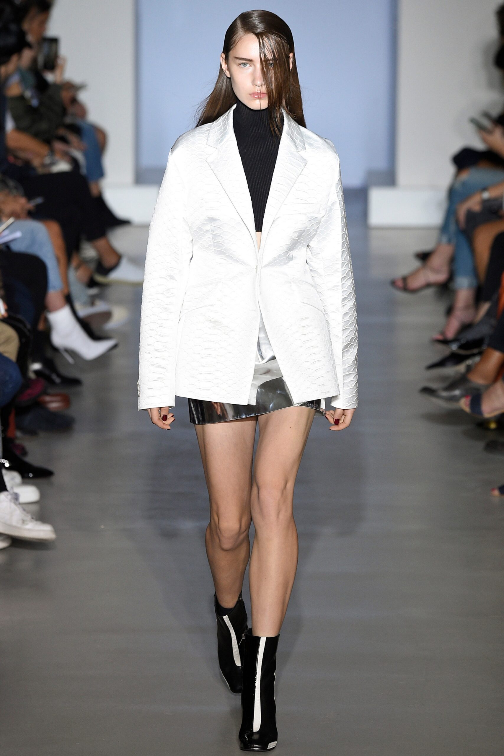 Yang Li S/S 17 Look 18
