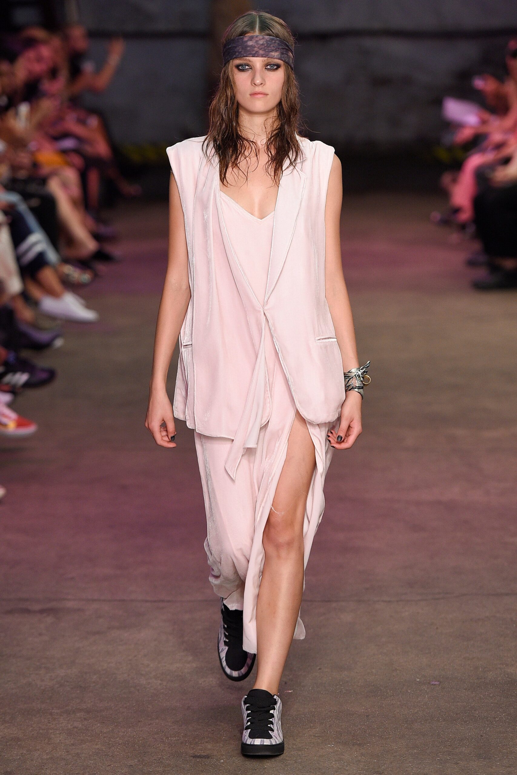 Baja East S/S 17 Look 111