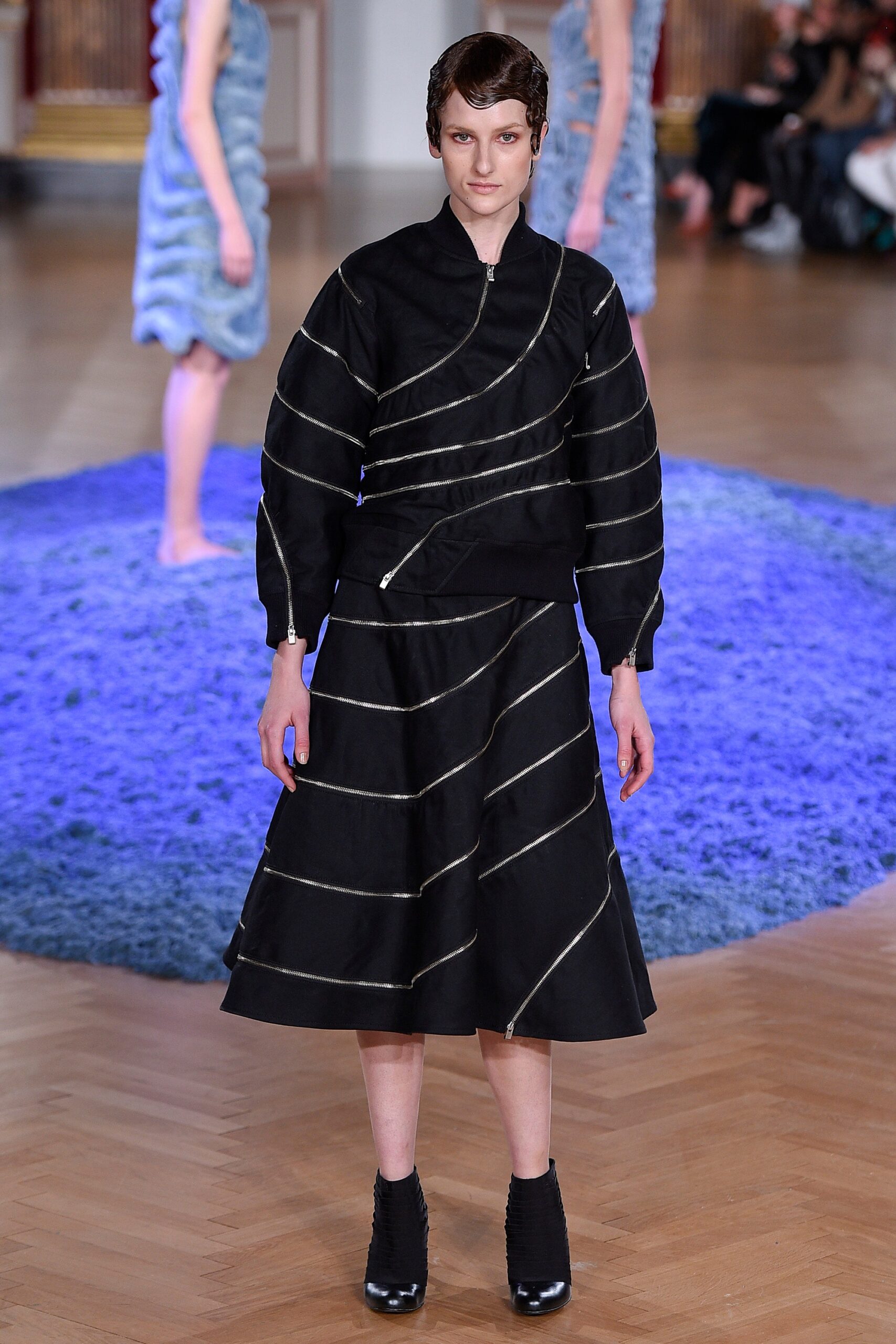 Anrealage F/W 17 Look 235