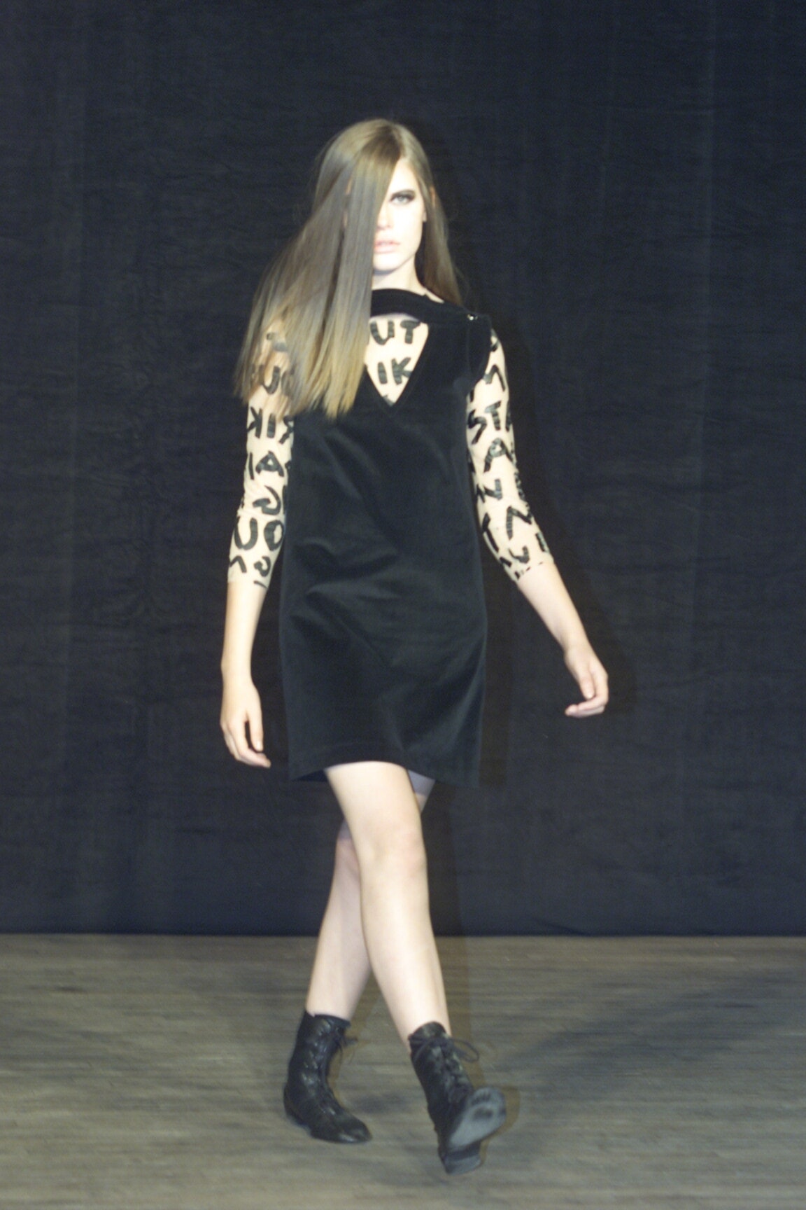 Wink F/W 00 Look 31