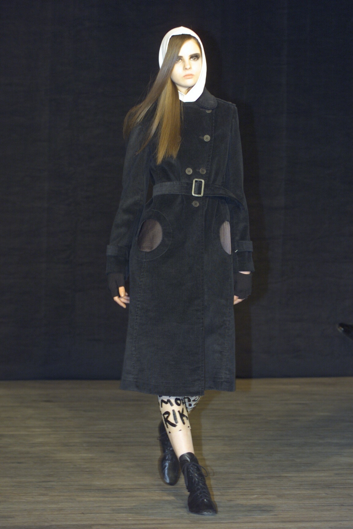Wink F/W 00 Look 33