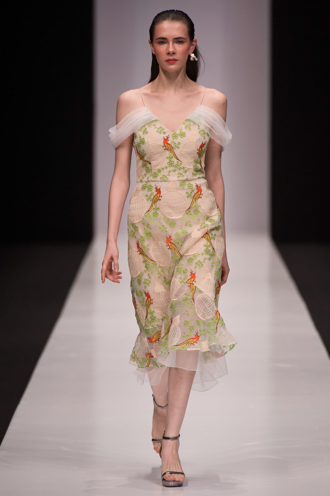 Yasya Minochkina Russia S/S 17 Look 9