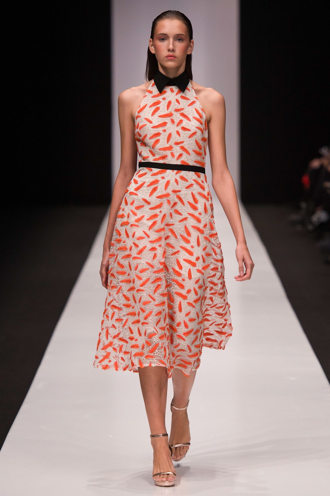 Yasya Minochkina Russia S/S 17 Look 11