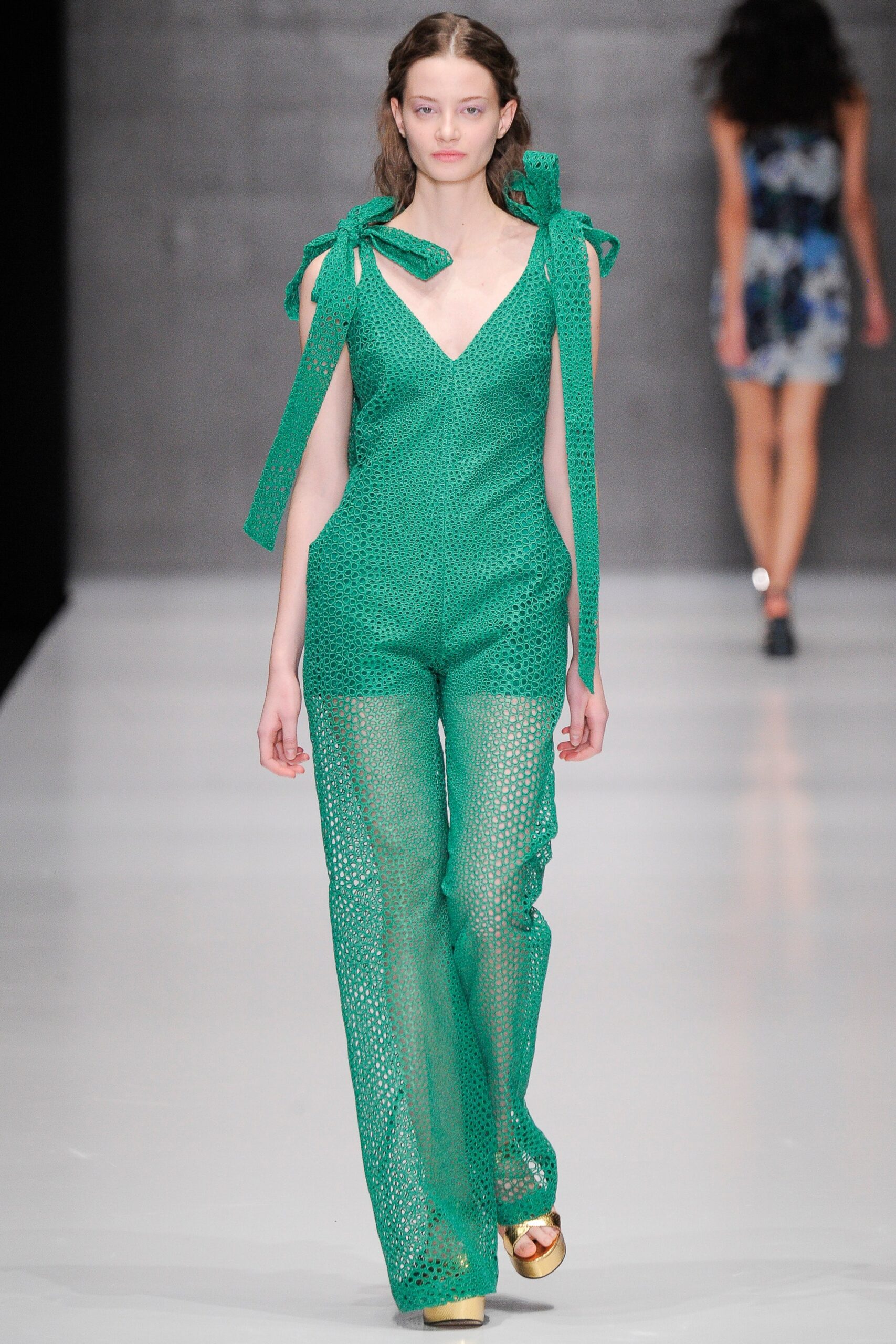 Yasya Minochkina Russia S/S 16 Look 5