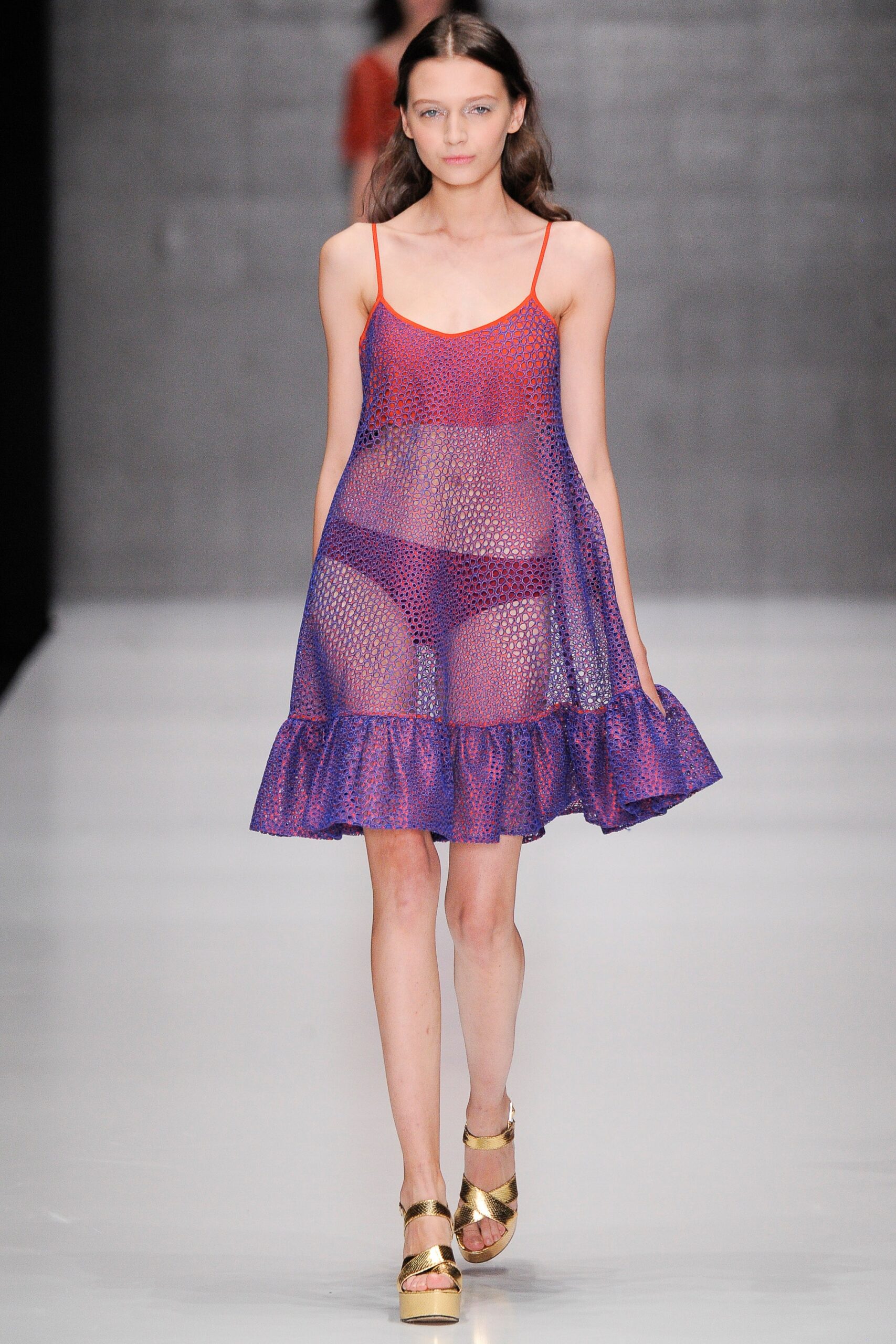 Yasya Minochkina Russia S/S 16 Look 13