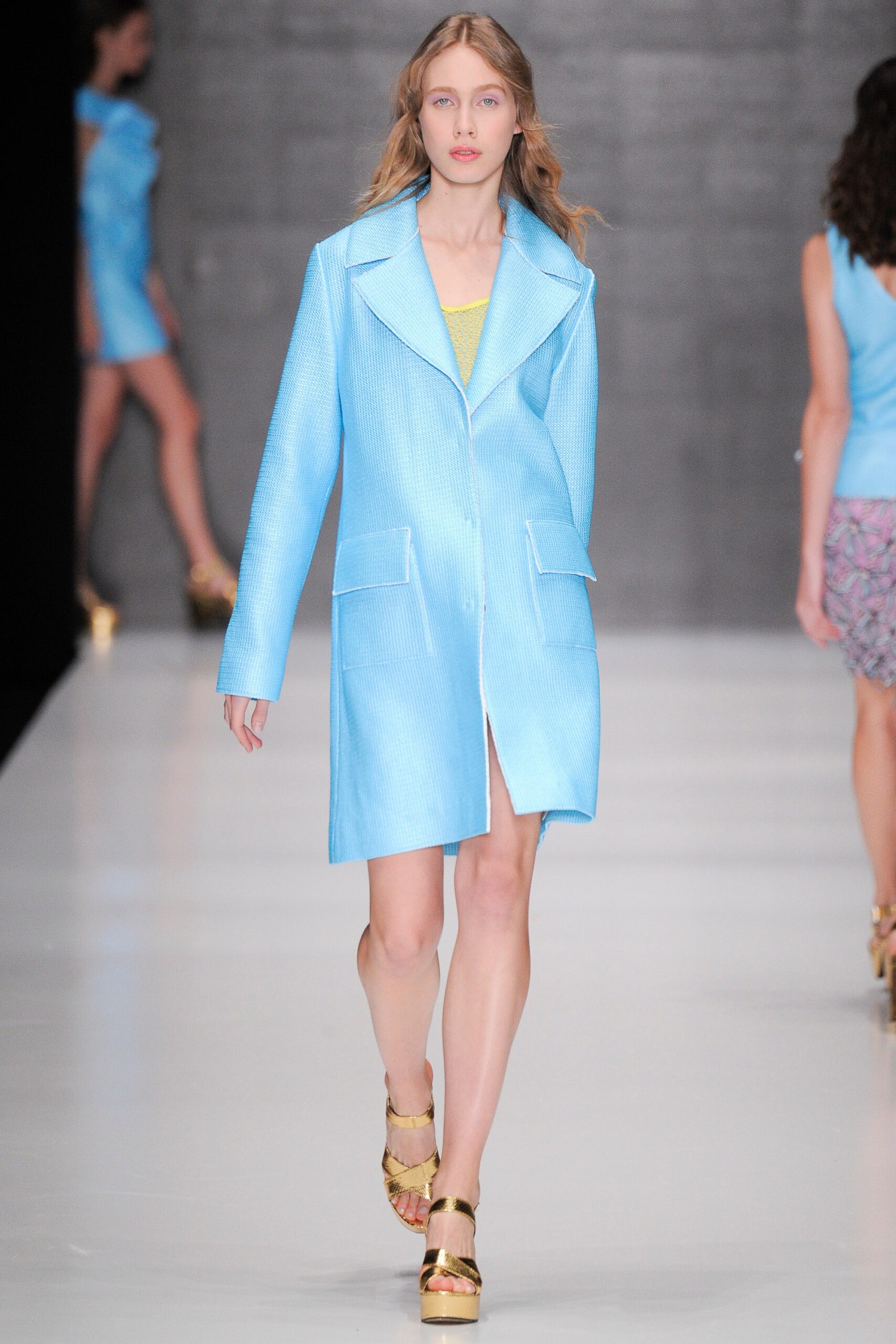 Yasya Minochkina Russia S/S 16 Look 21
