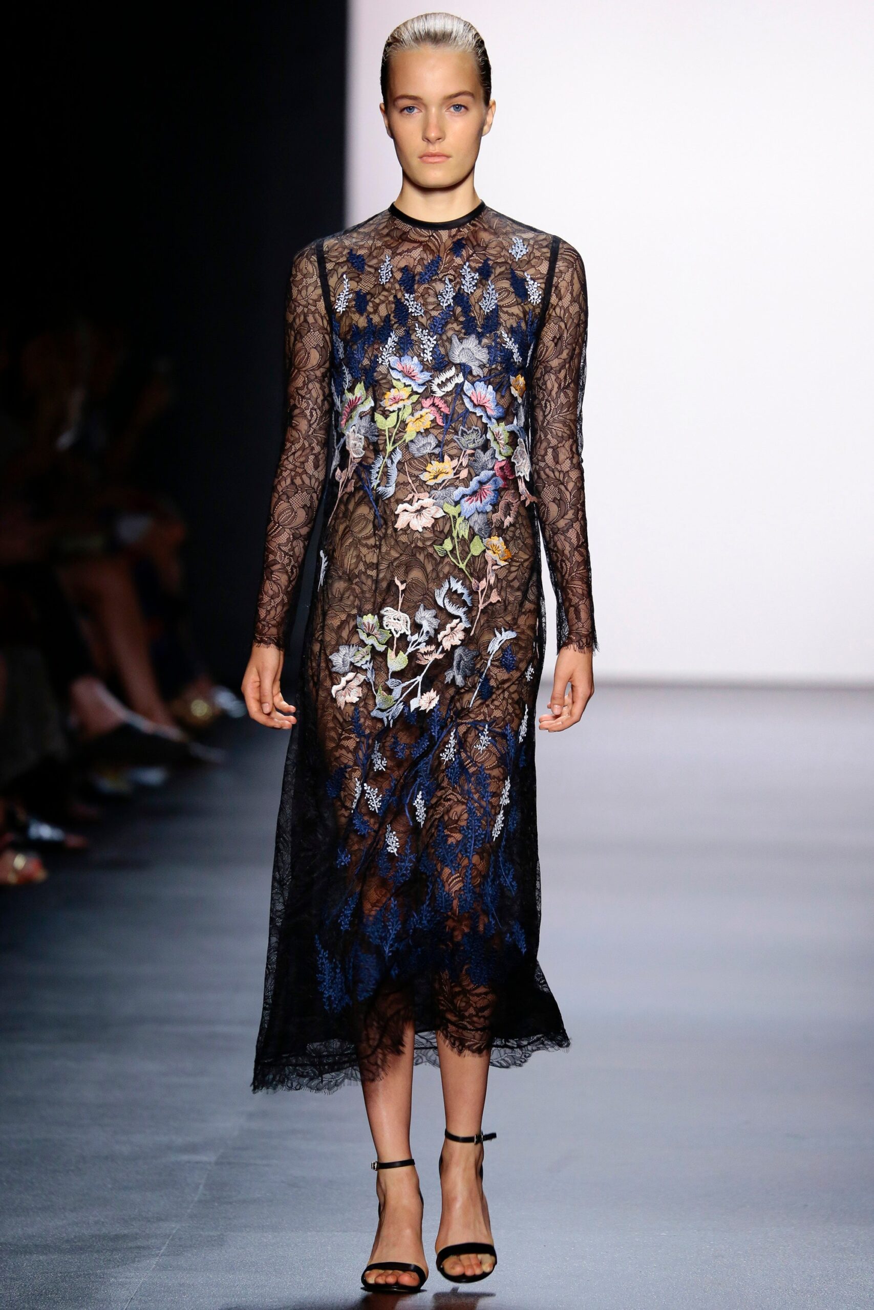 Yigal Azrouël S/S 16 Look 15