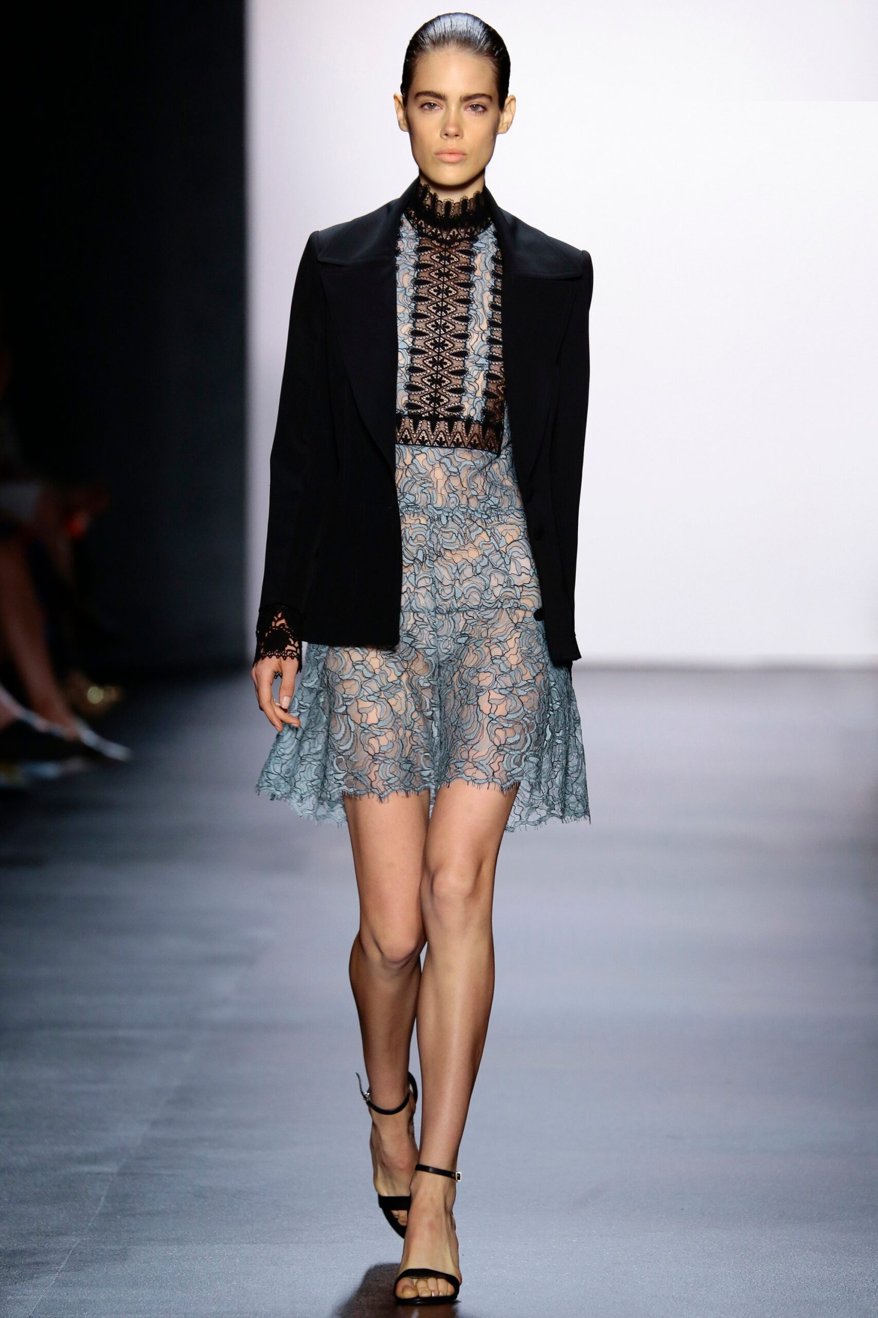 Yigal Azrouël S/S 16 Look 23