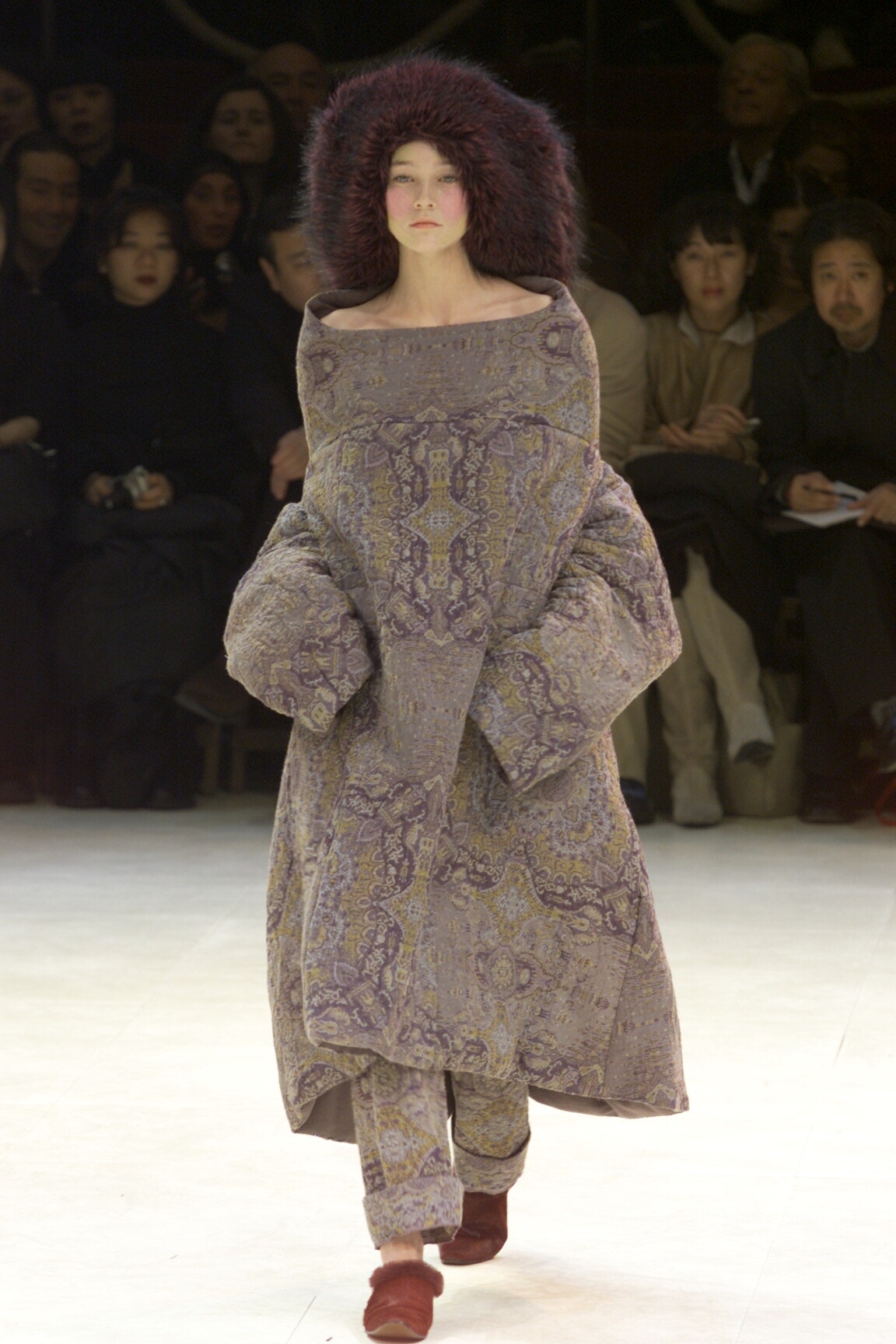 Yohji Yamamoto F/W 00 Look 7