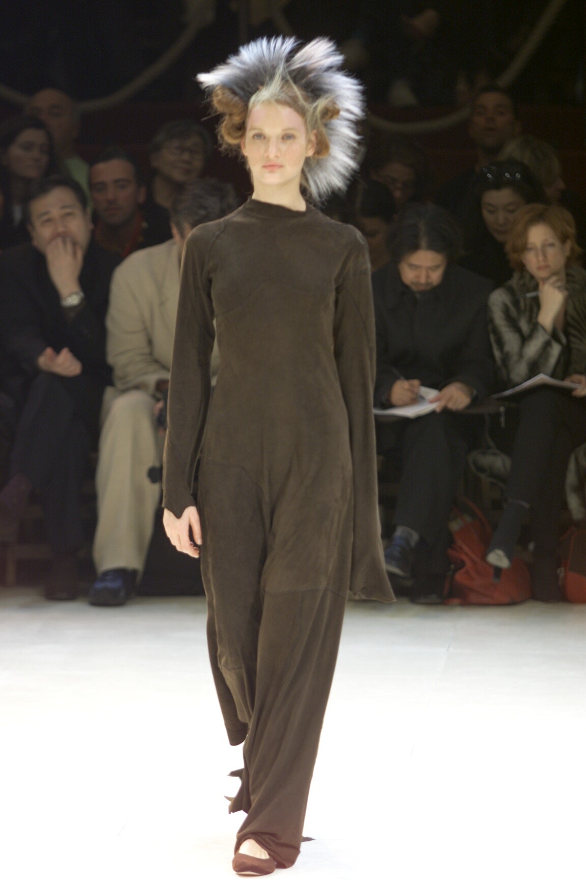 Yohji Yamamoto F/W 00 Look 9