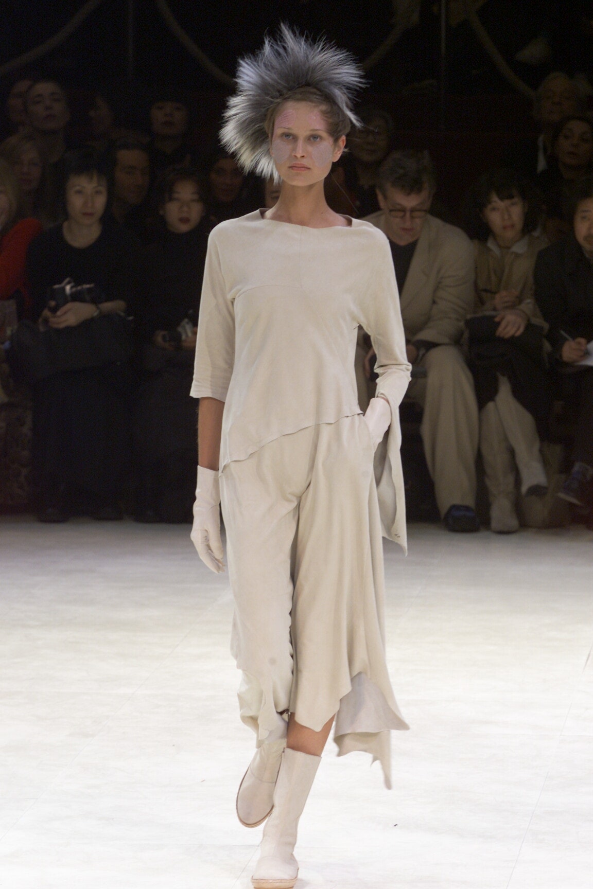 Yohji Yamamoto F/W 00 Look 11