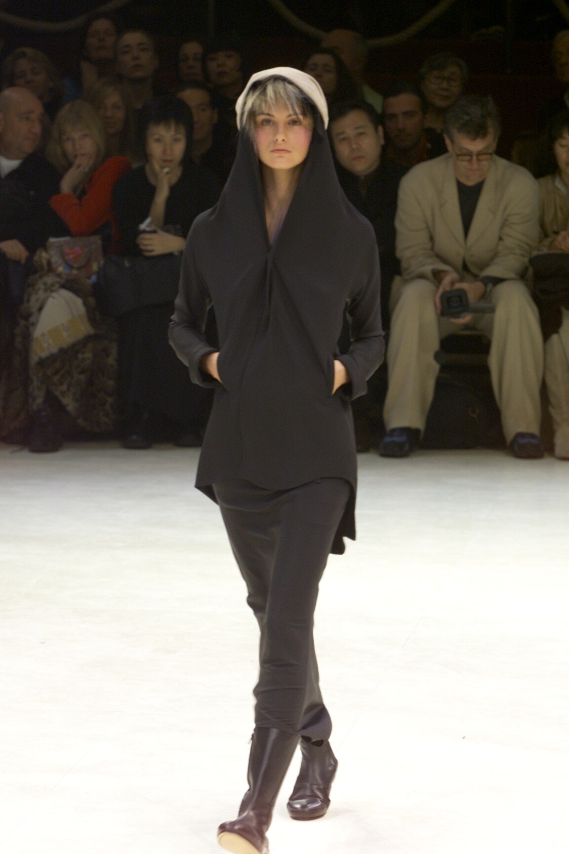 Yohji Yamamoto F/W 00 Look 13