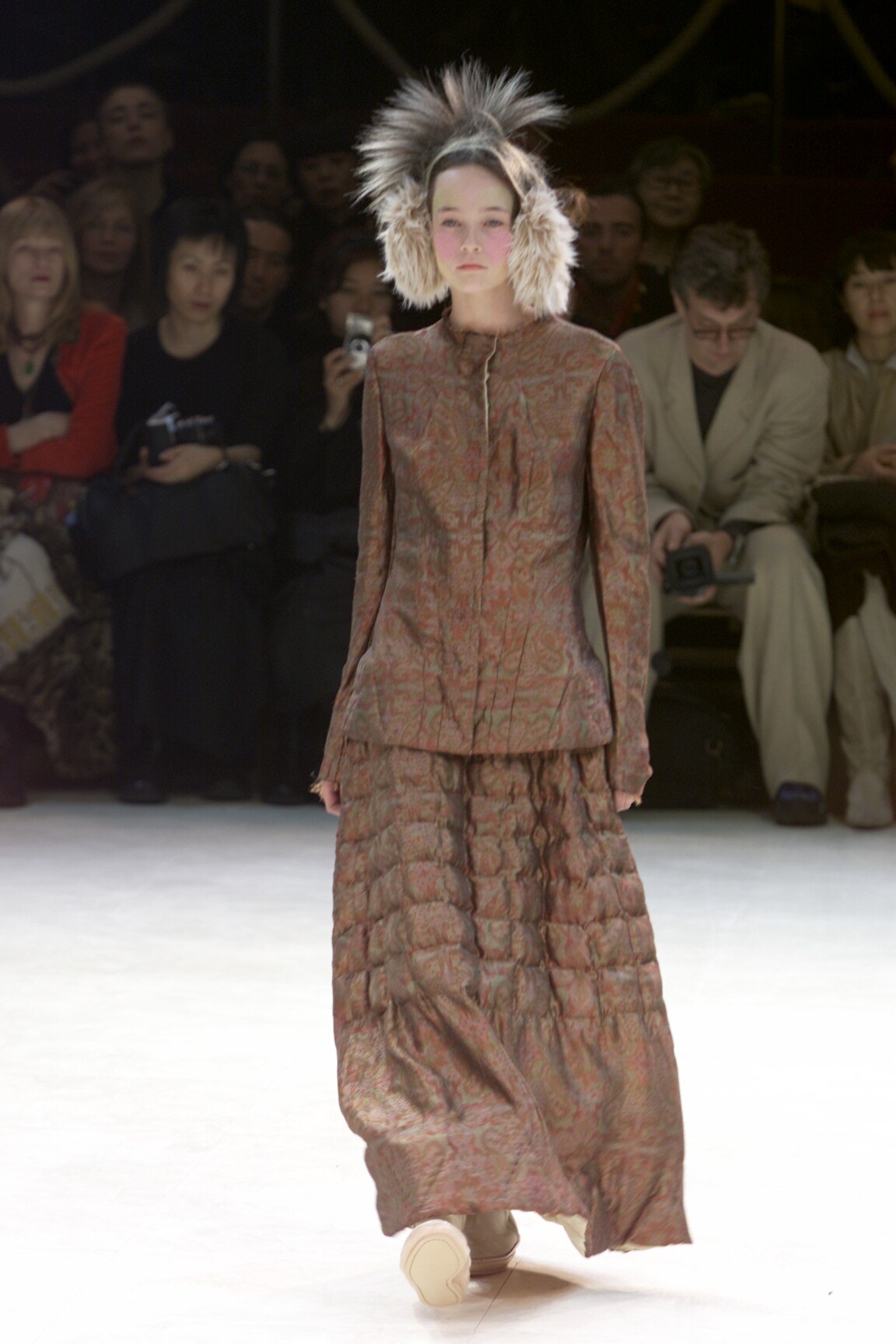 Yohji Yamamoto F/W 00 Look 26