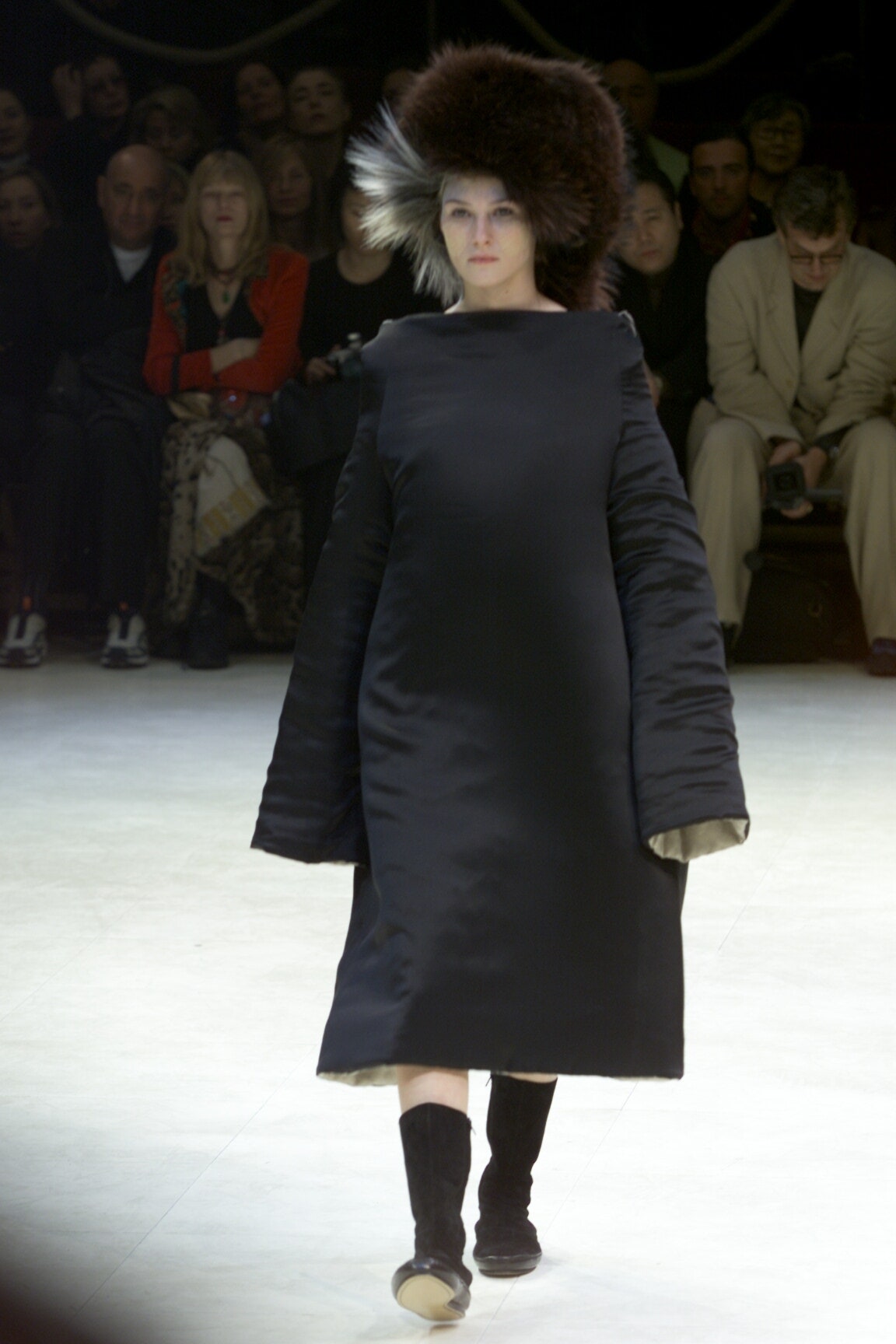 Yohji Yamamoto F/W 00 Look 31