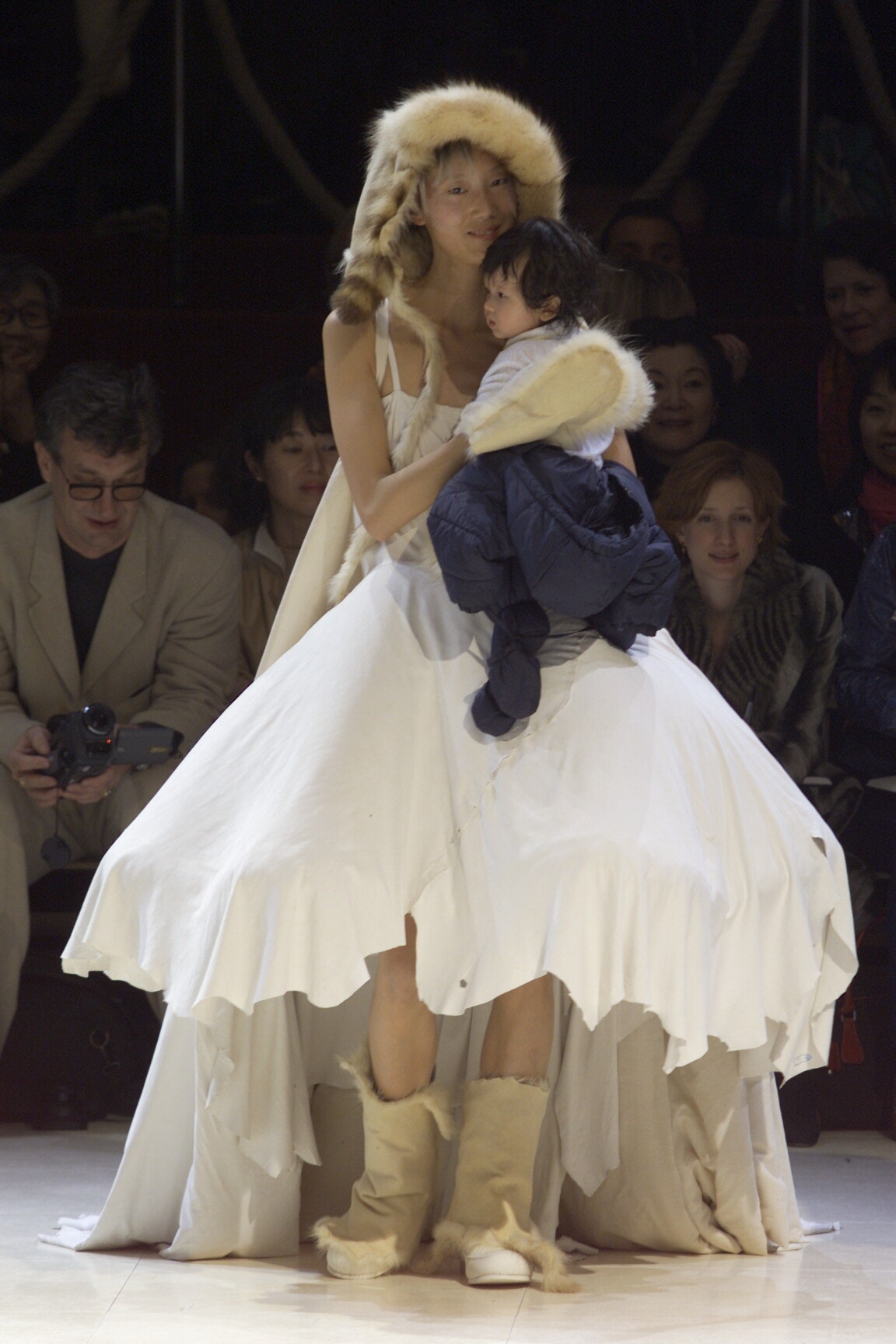Yohji Yamamoto F/W 00 Look 41