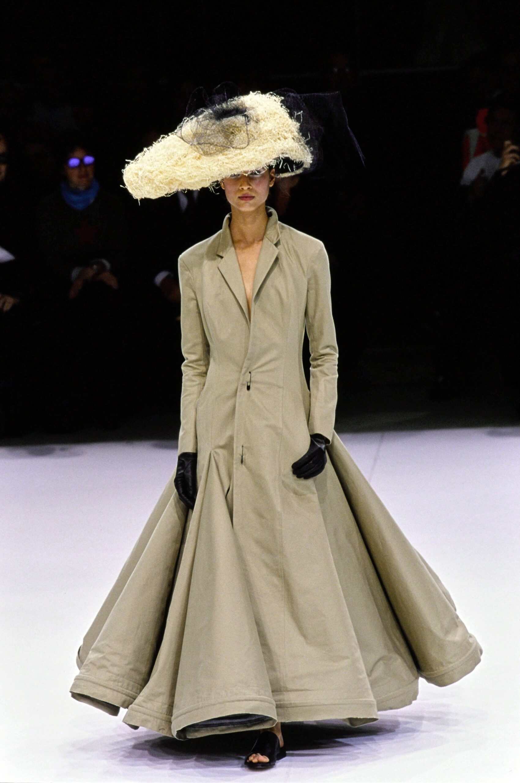 Yohji Yamamoto S/S 99 Look 6