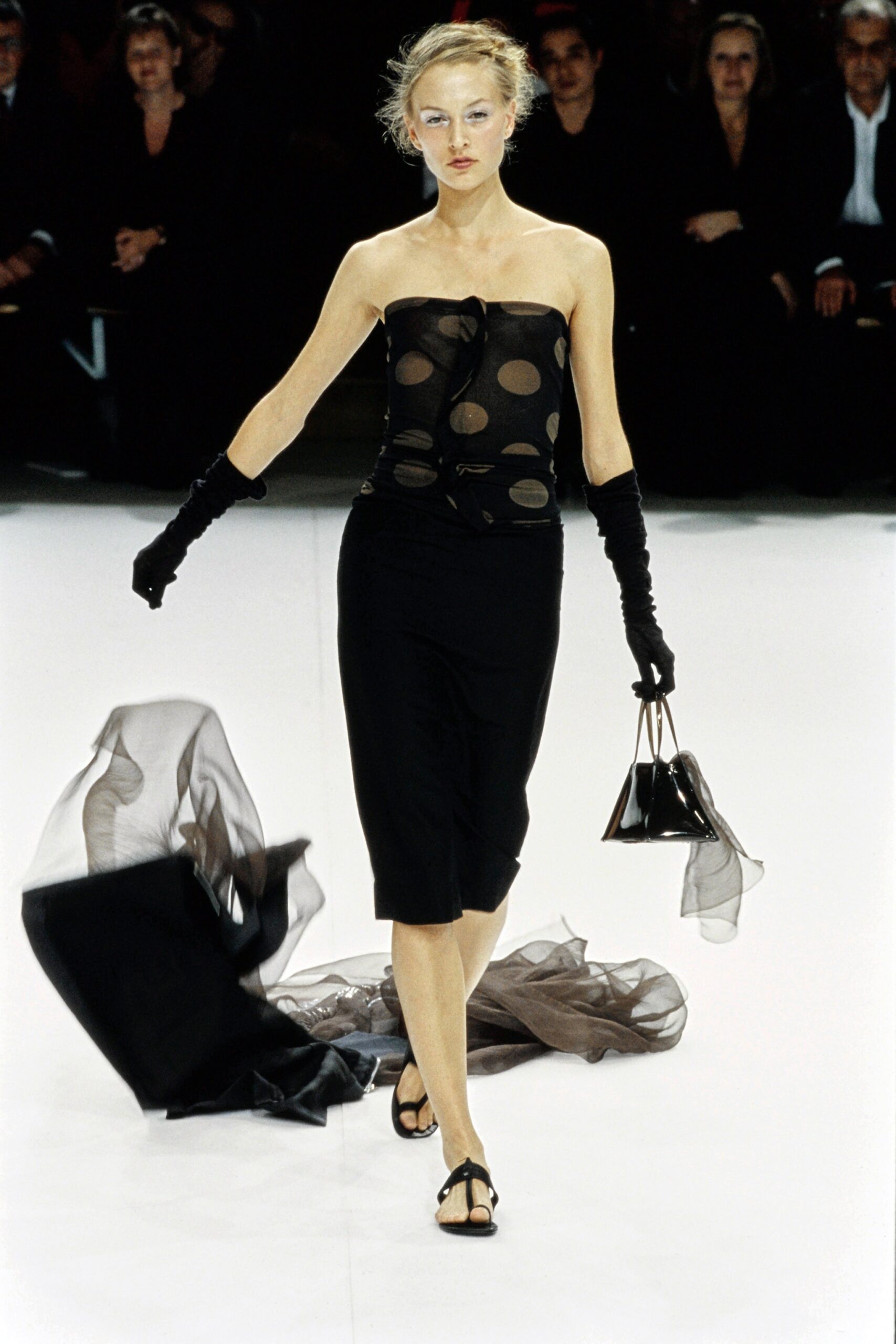 Yohji Yamamoto S/S 99 Look 30