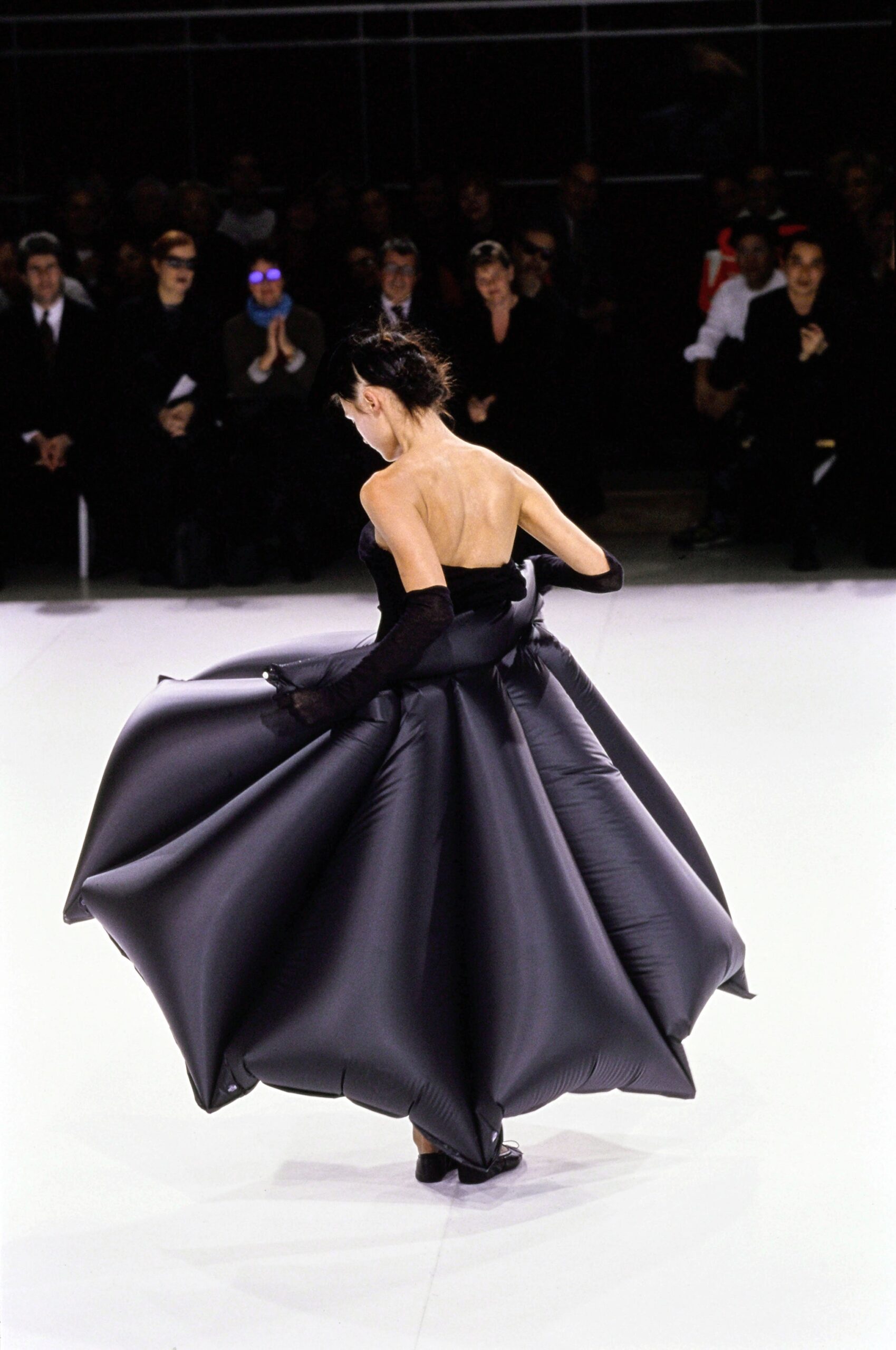 Yohji Yamamoto S/S 99 Look 42