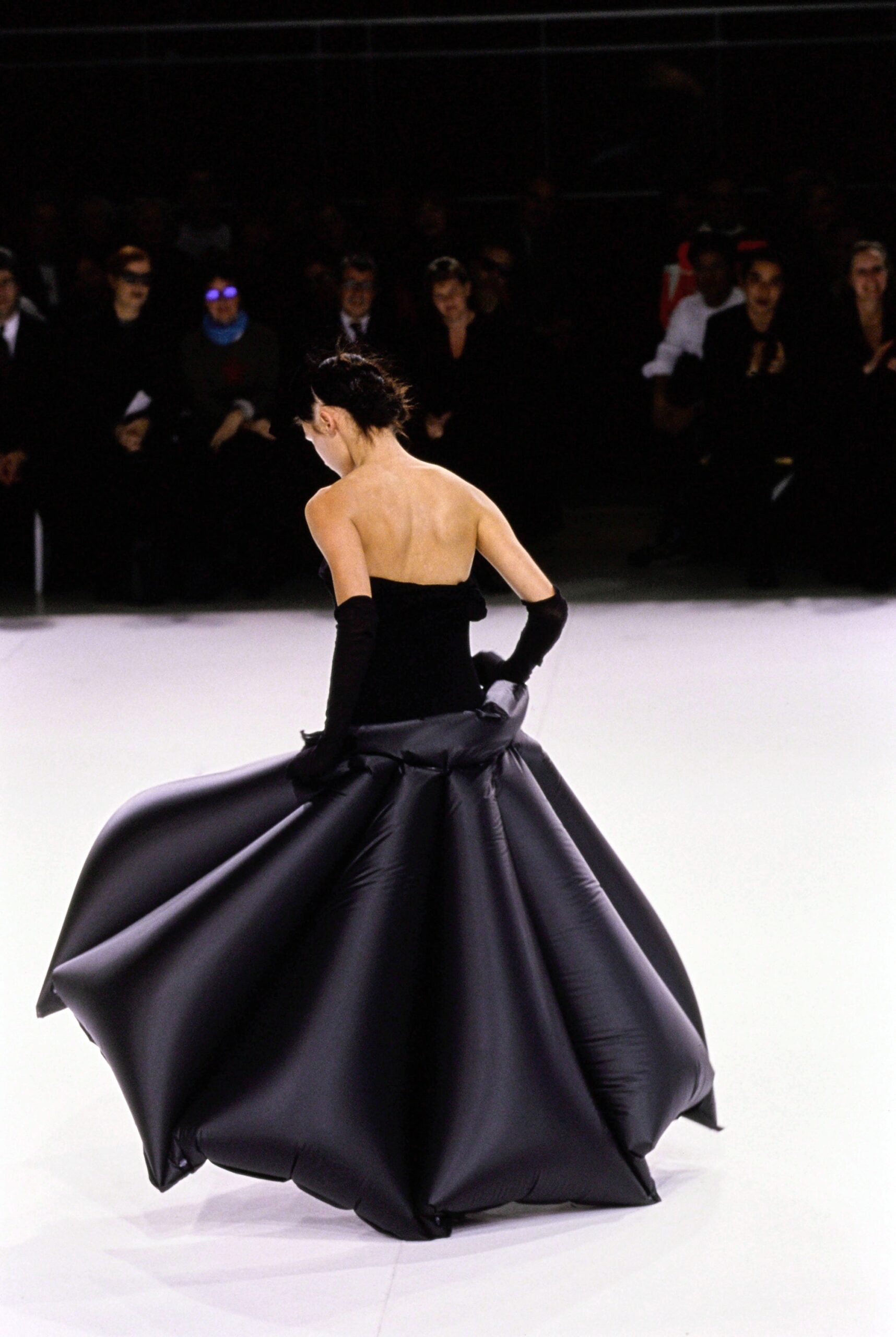 Yohji Yamamoto S/S 99 Look 43