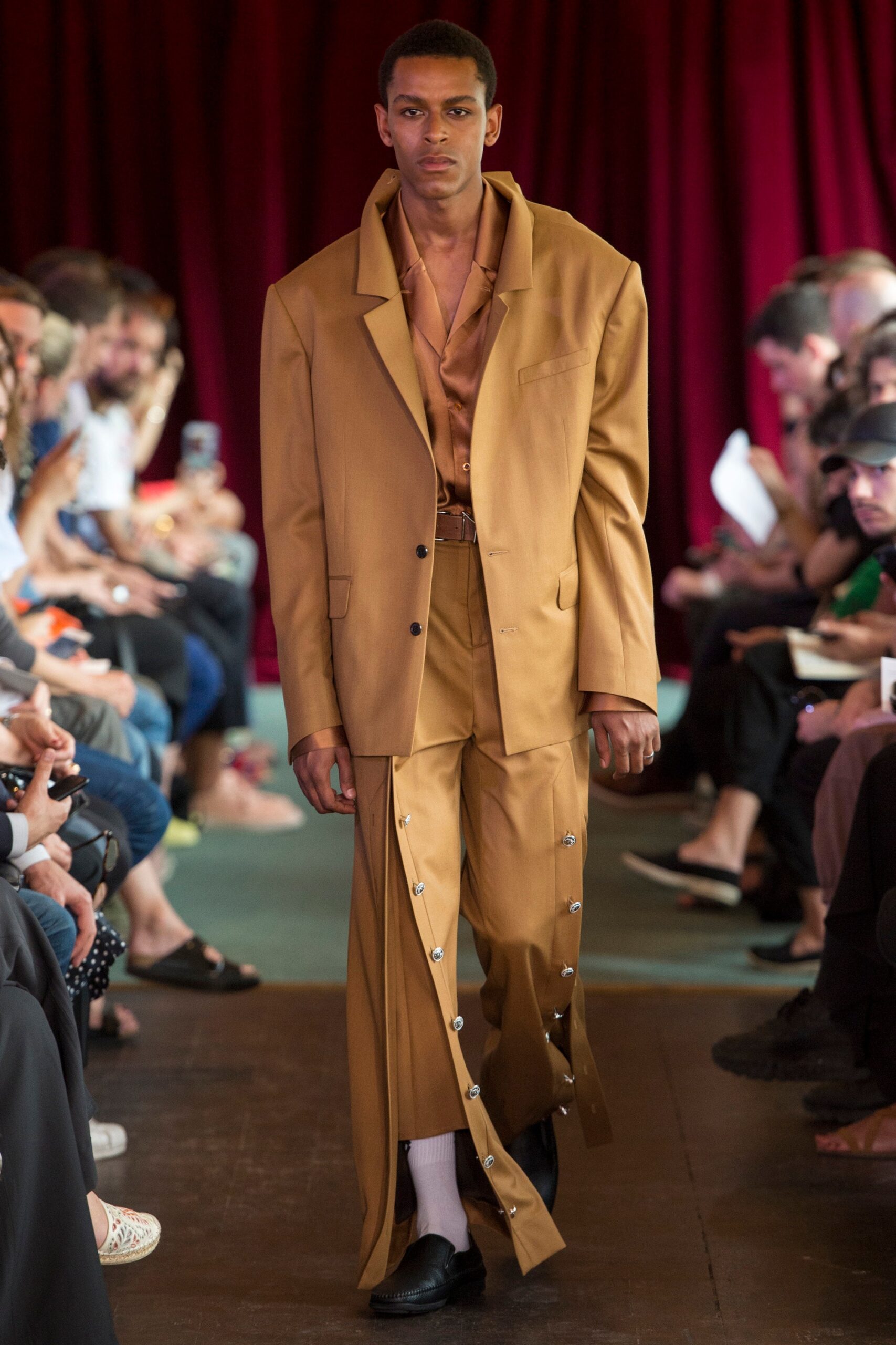 Y/Project S/S 17 Menswear Look 26