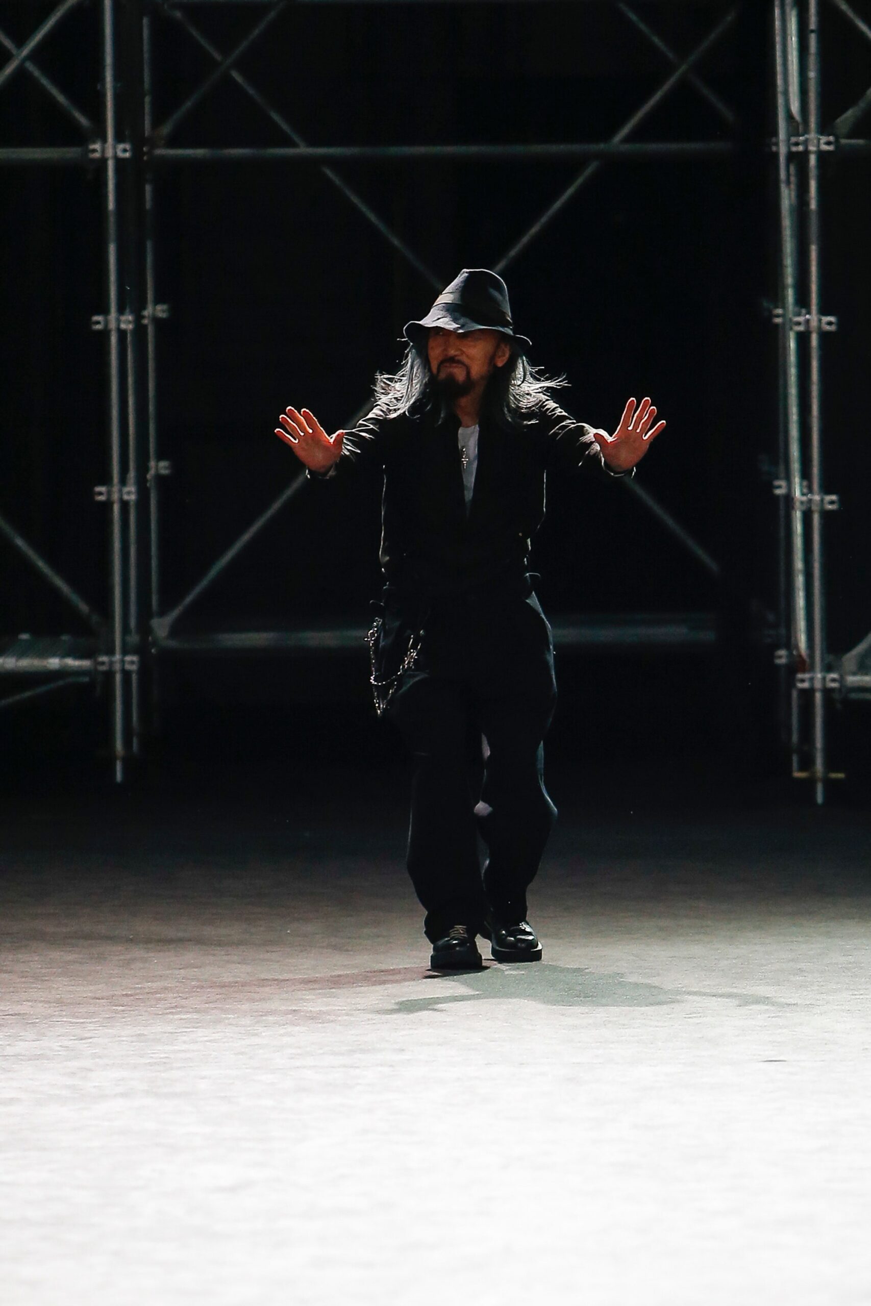Yohji Yamamoto S/S 19 Look 44