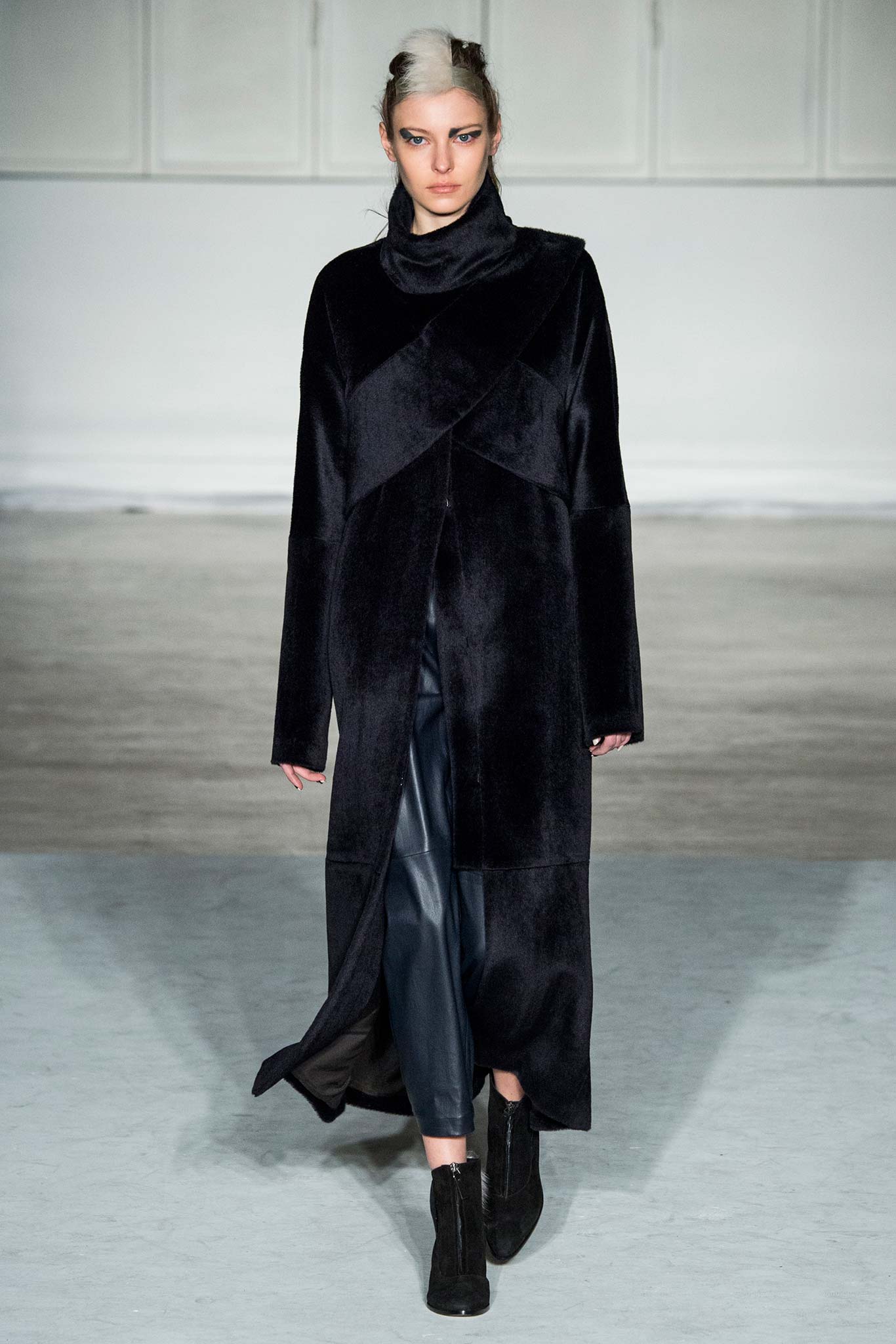Zero + Maria Cornejo F/W 15 Look 4