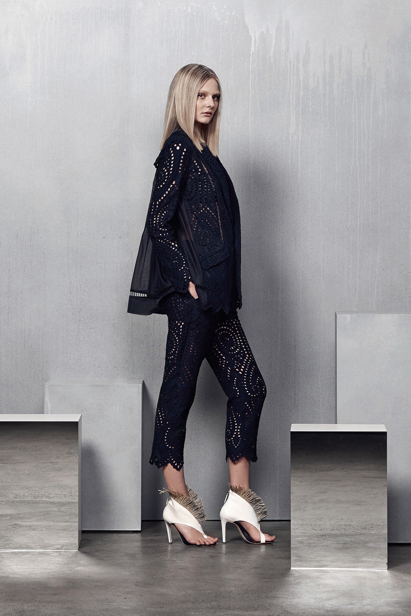 Zimmermann Resort 15 Look 19