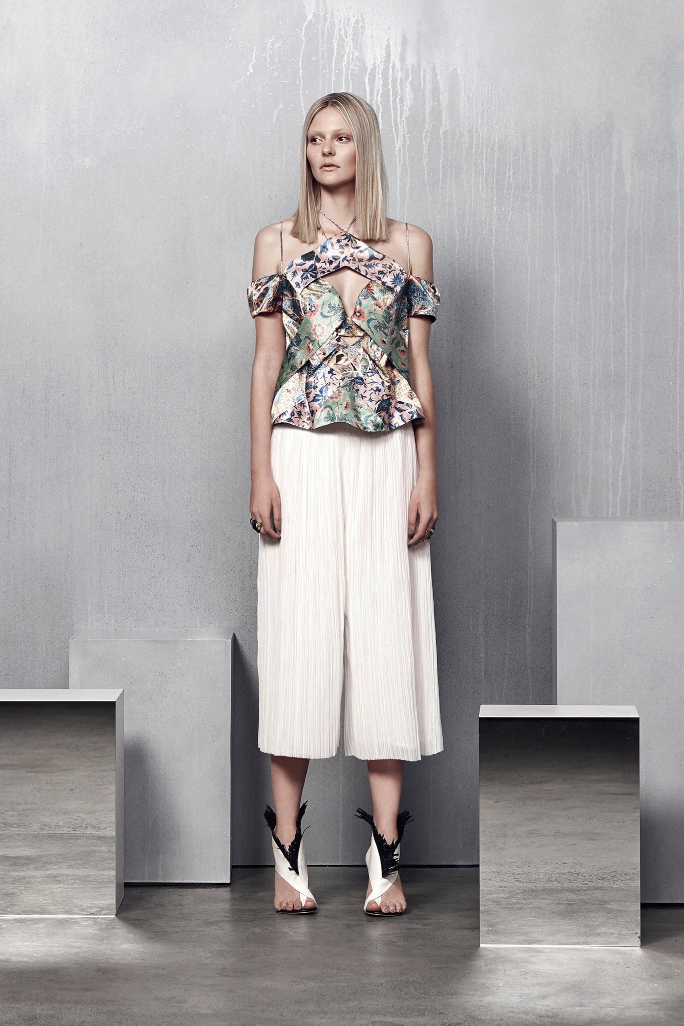 Zimmermann Resort 15 Look 23