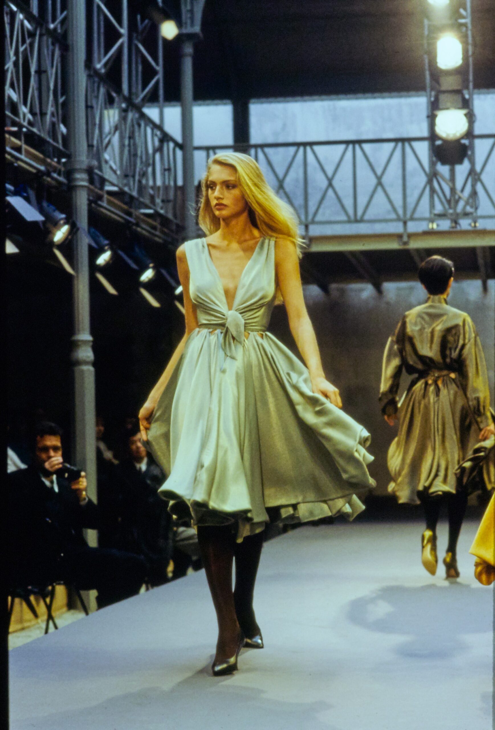 Alaïa F/W 89 Look 2019