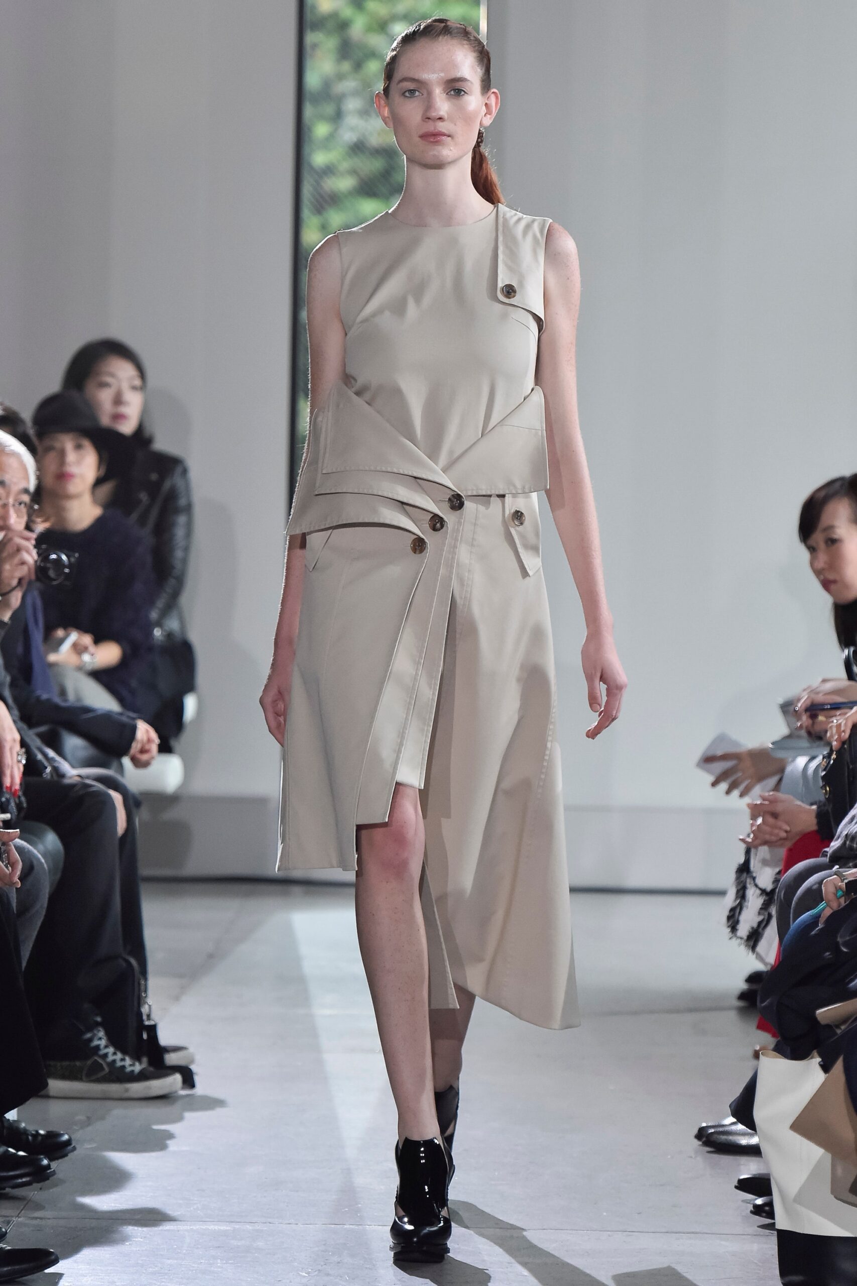 Yasutoshi Ezumi Tokyo Spring 2016