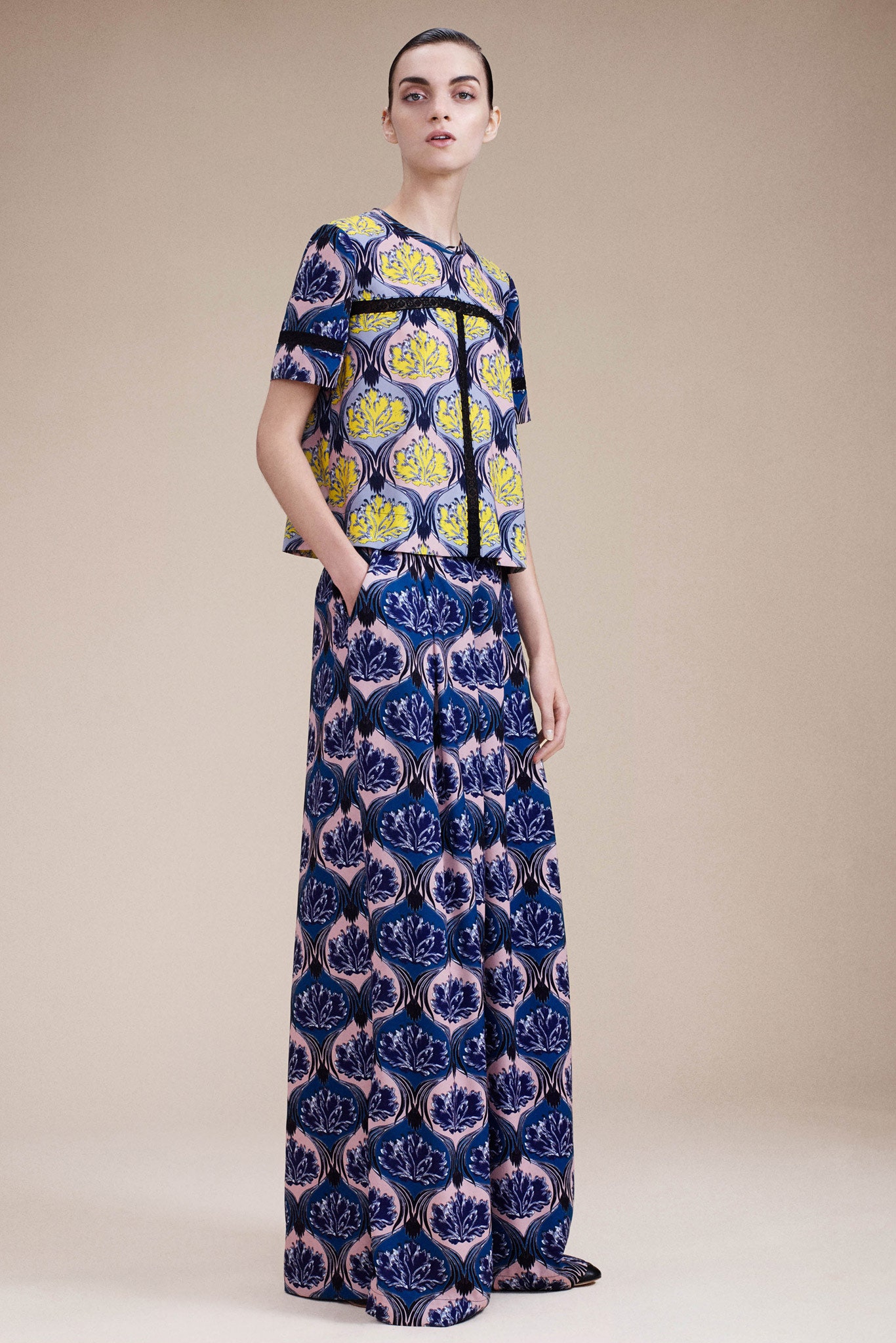Yigal Azrouël Resort 16 Look 5