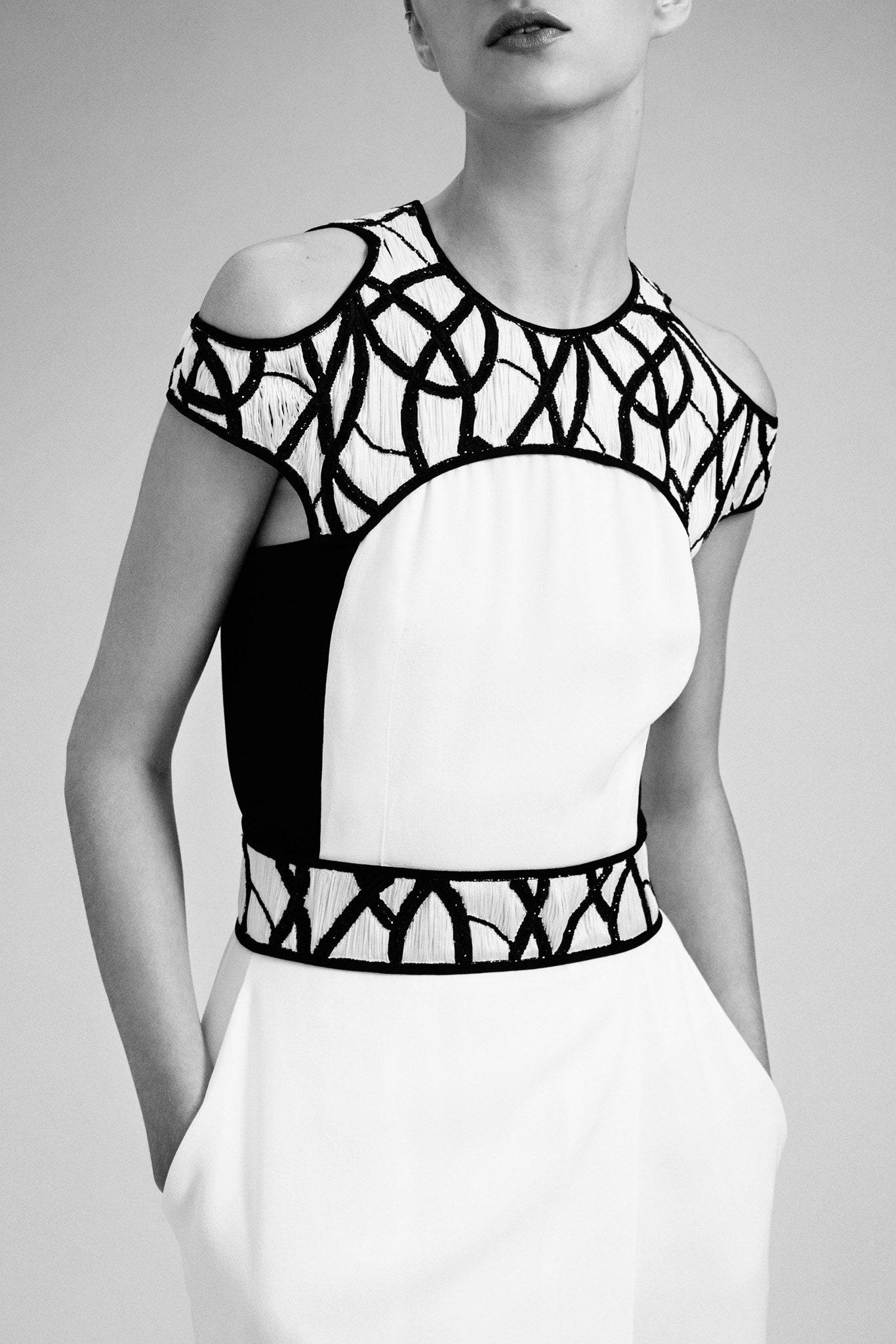 Yigal Azrouël Resort 16 Look 16