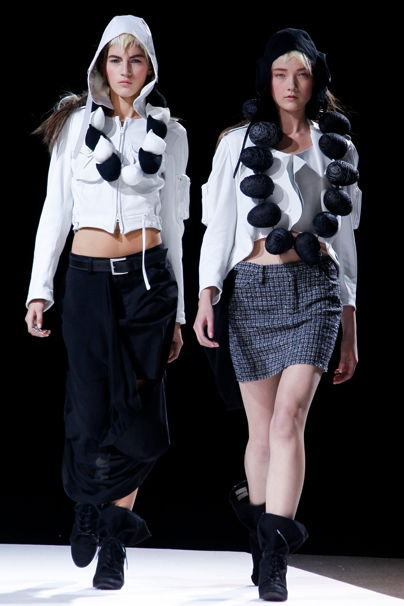 Yohji Yamamoto S/S 13 Look 16