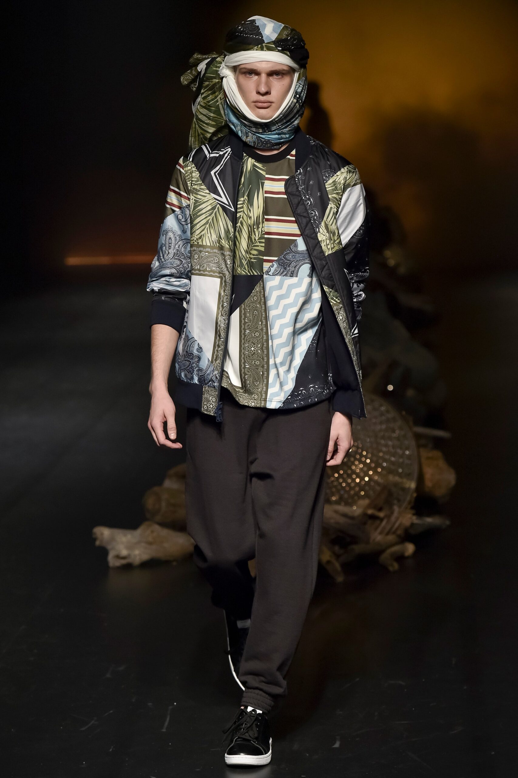 Yoshio Kubo Tokyo S/S 16 Look 3