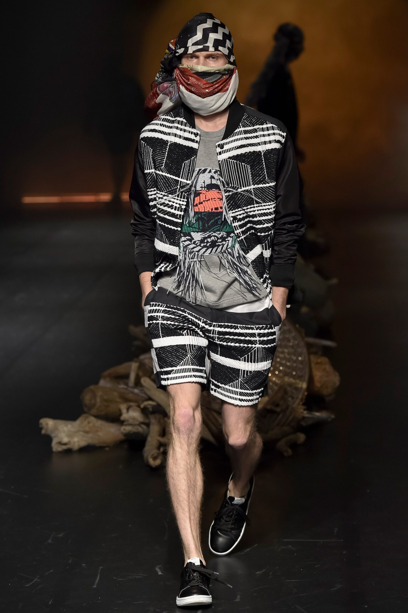 Yoshio Kubo Tokyo S/S 16 Look 27