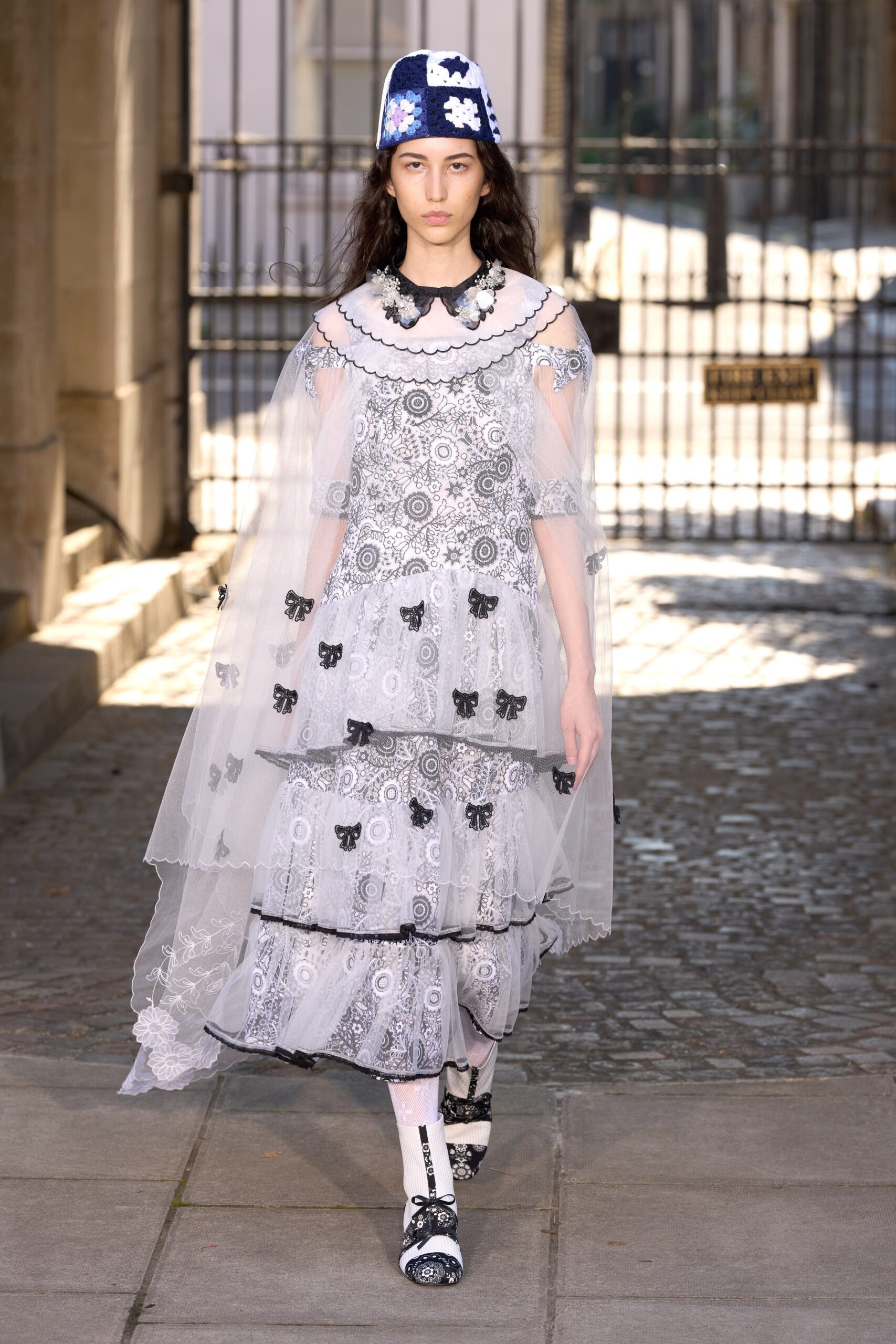 Bora Aksu S/S 24 Look 12